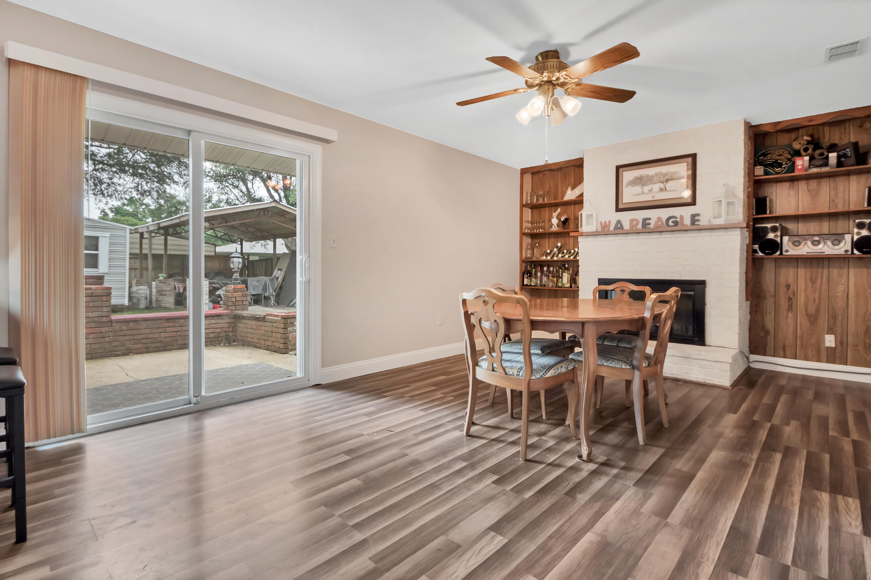 SHERWOOD FOREST - Residential