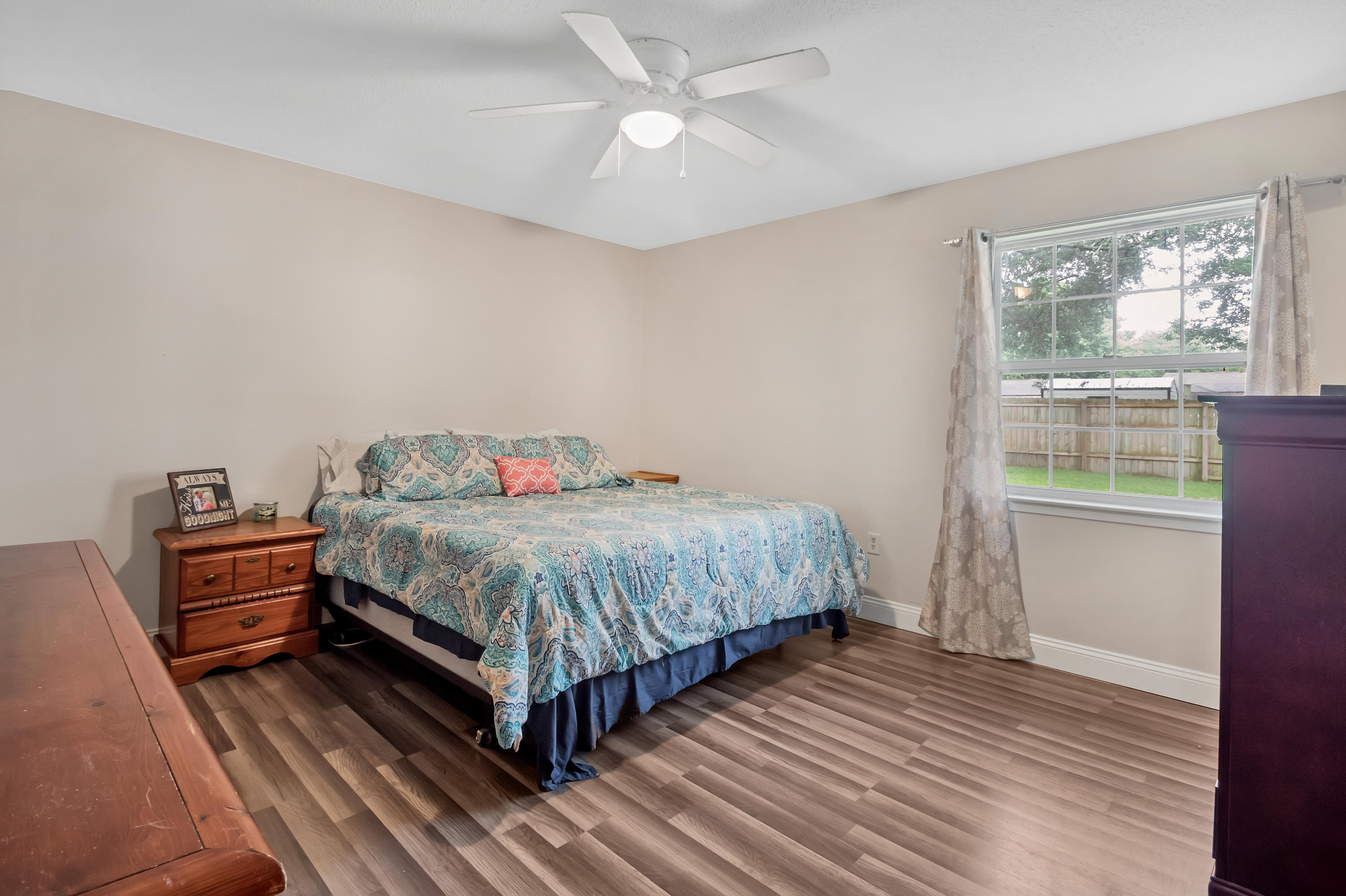 SHERWOOD FOREST - Residential