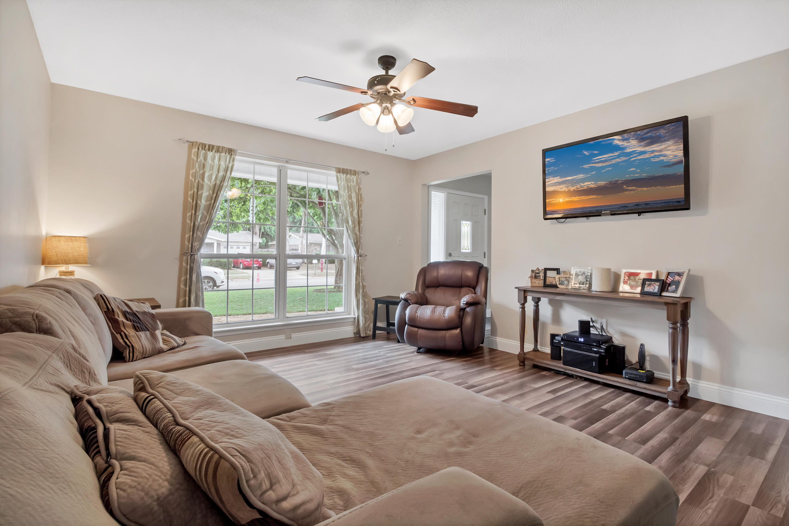 SHERWOOD FOREST - Residential