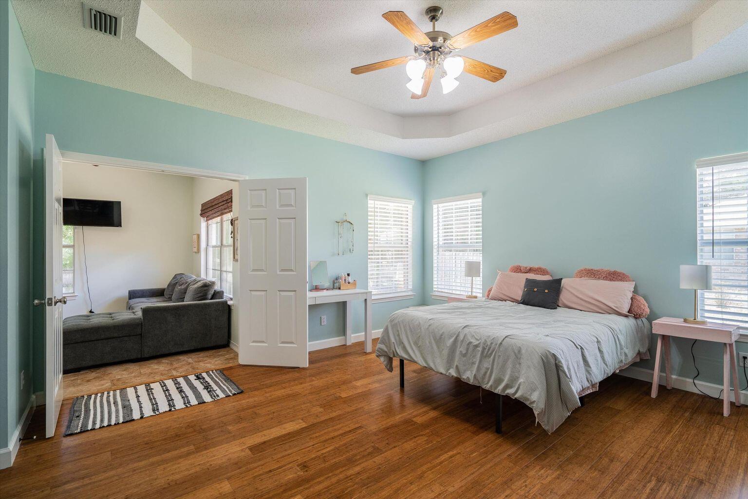 ROCKY BAYOU ESTATES 01 - Residential Lease