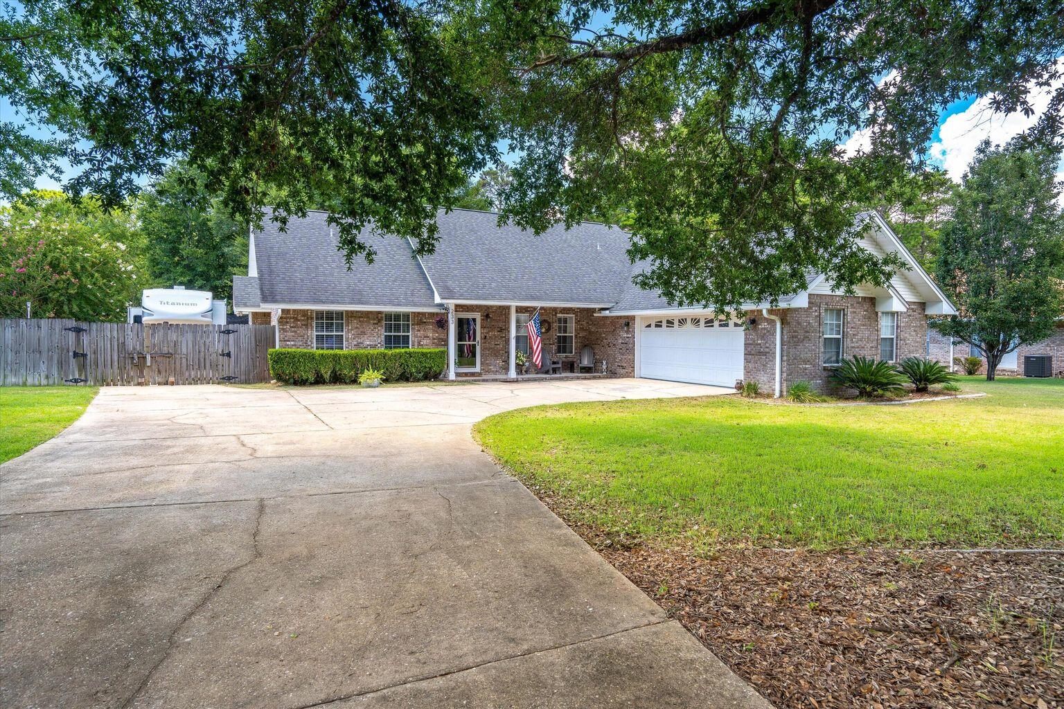 ROCKY BAYOU ESTATES 01 - Residential Lease
