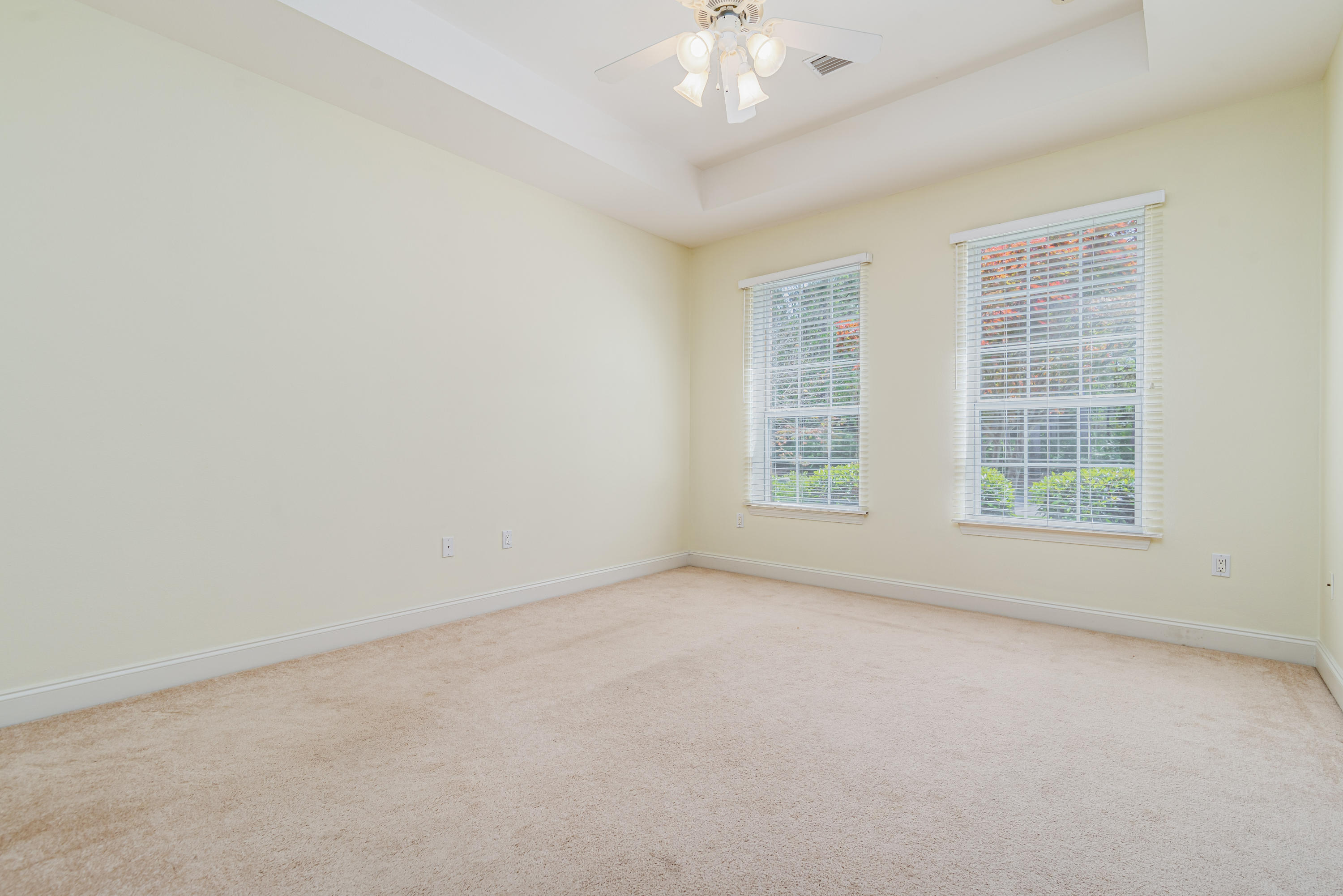 TURNBERRY PLACE - Residential