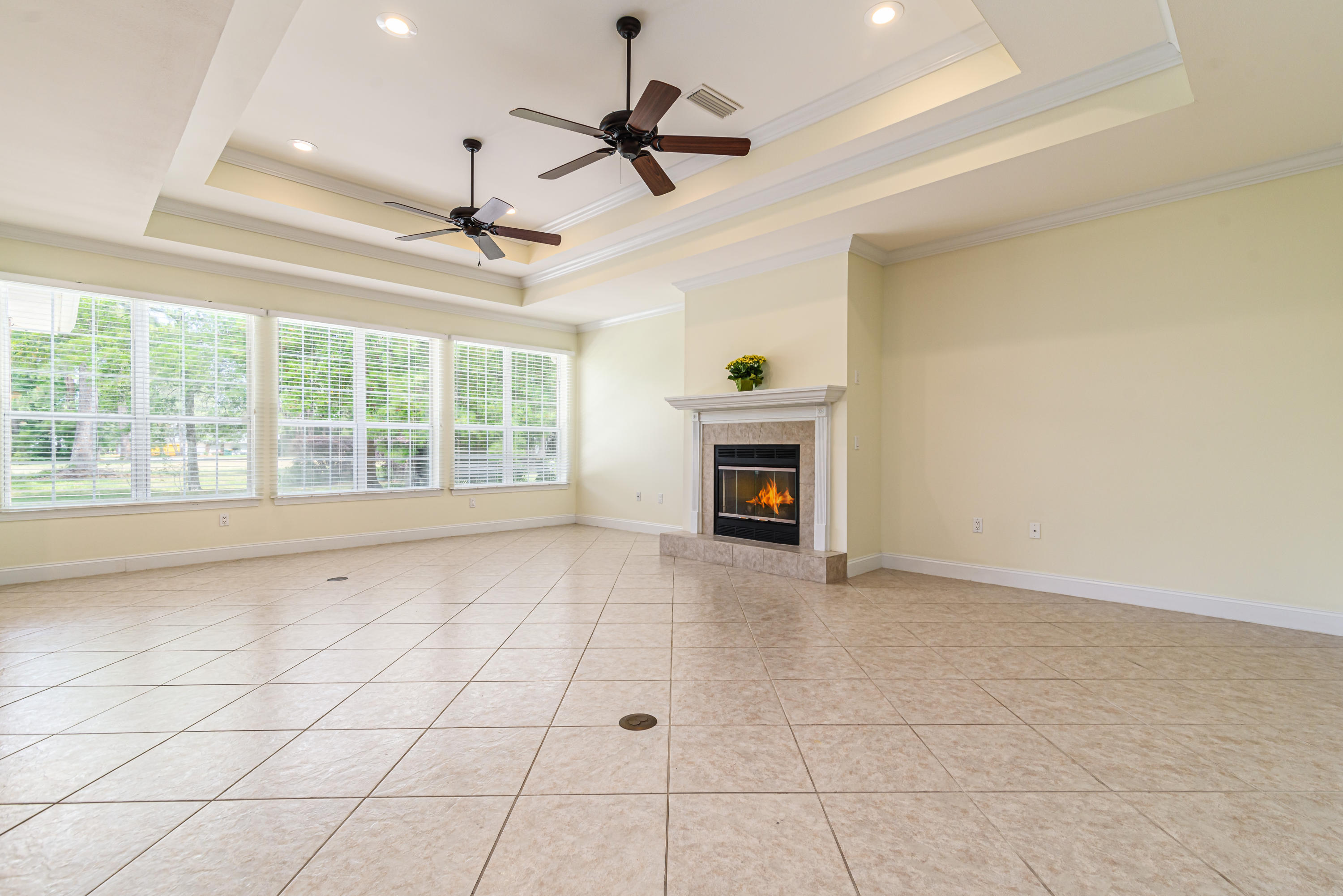 TURNBERRY PLACE - Residential