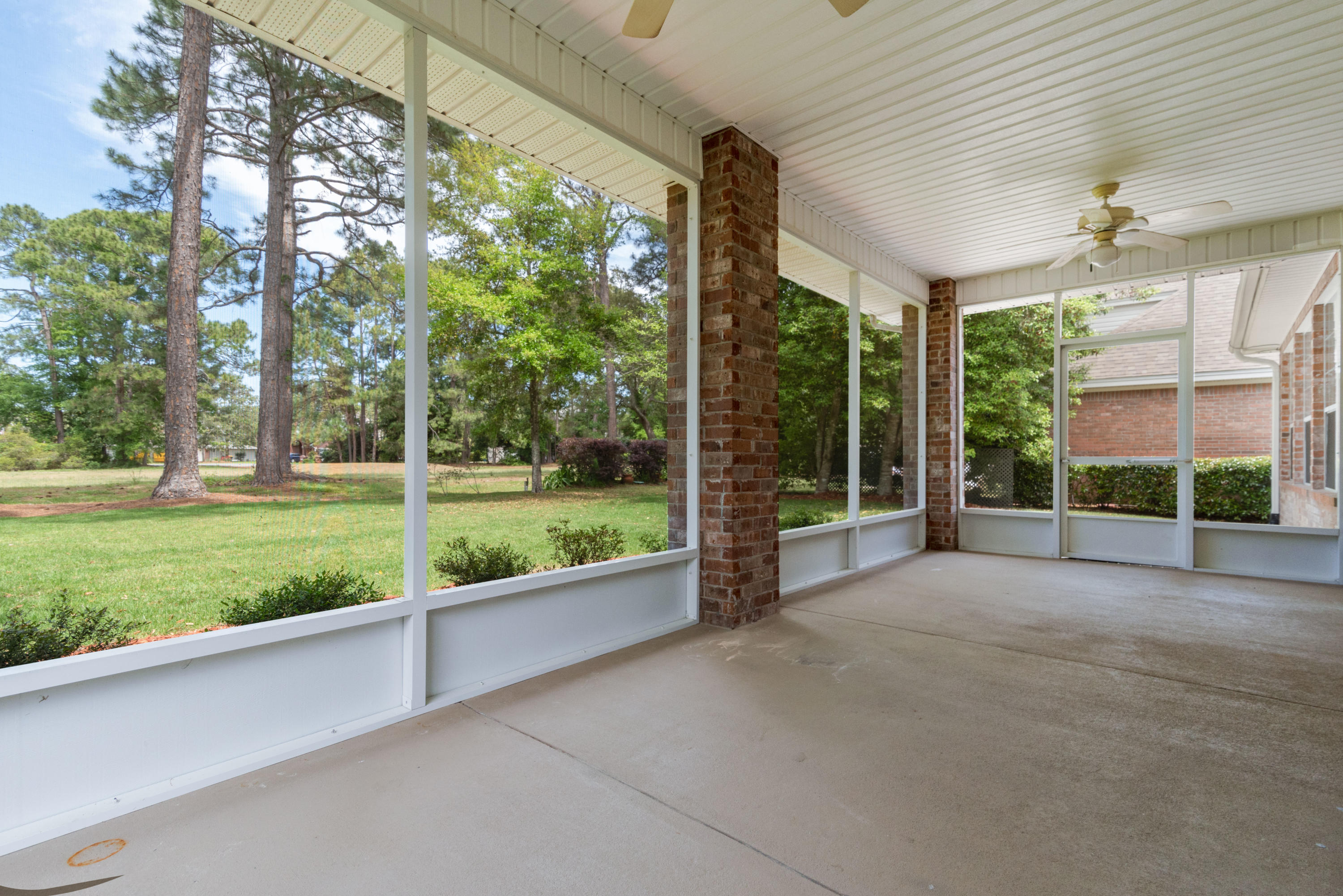 TURNBERRY PLACE - Residential