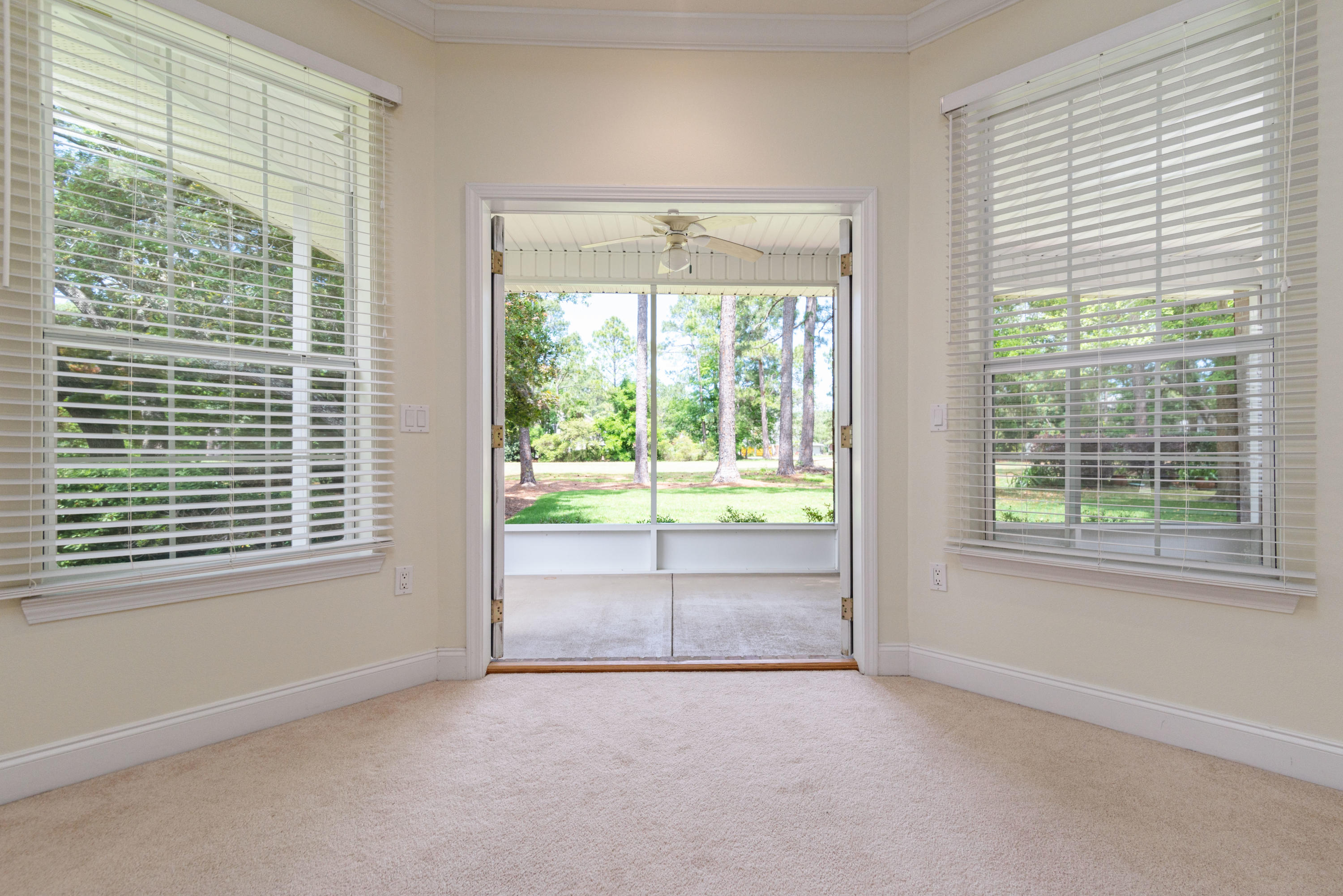 TURNBERRY PLACE - Residential