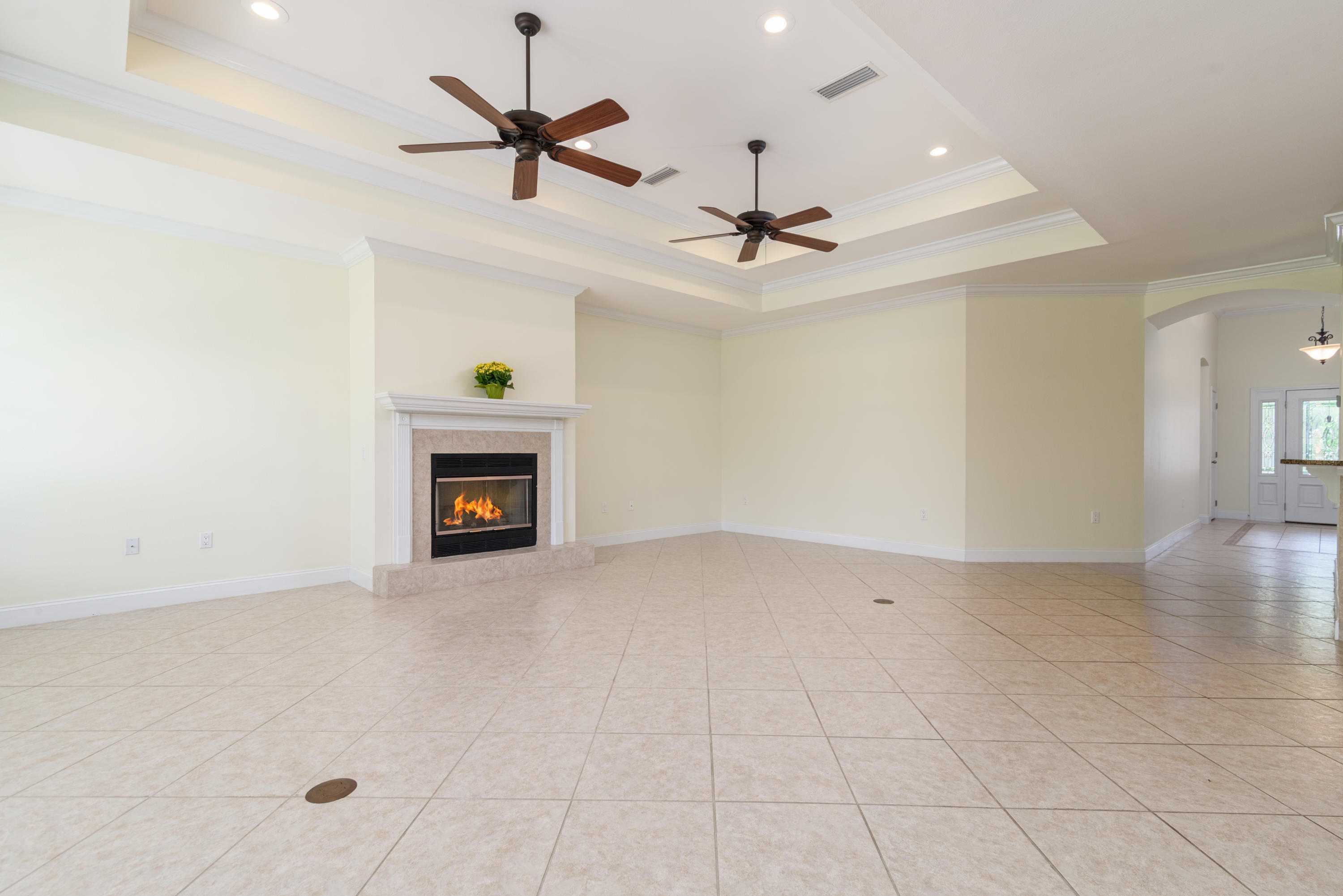 TURNBERRY PLACE - Residential