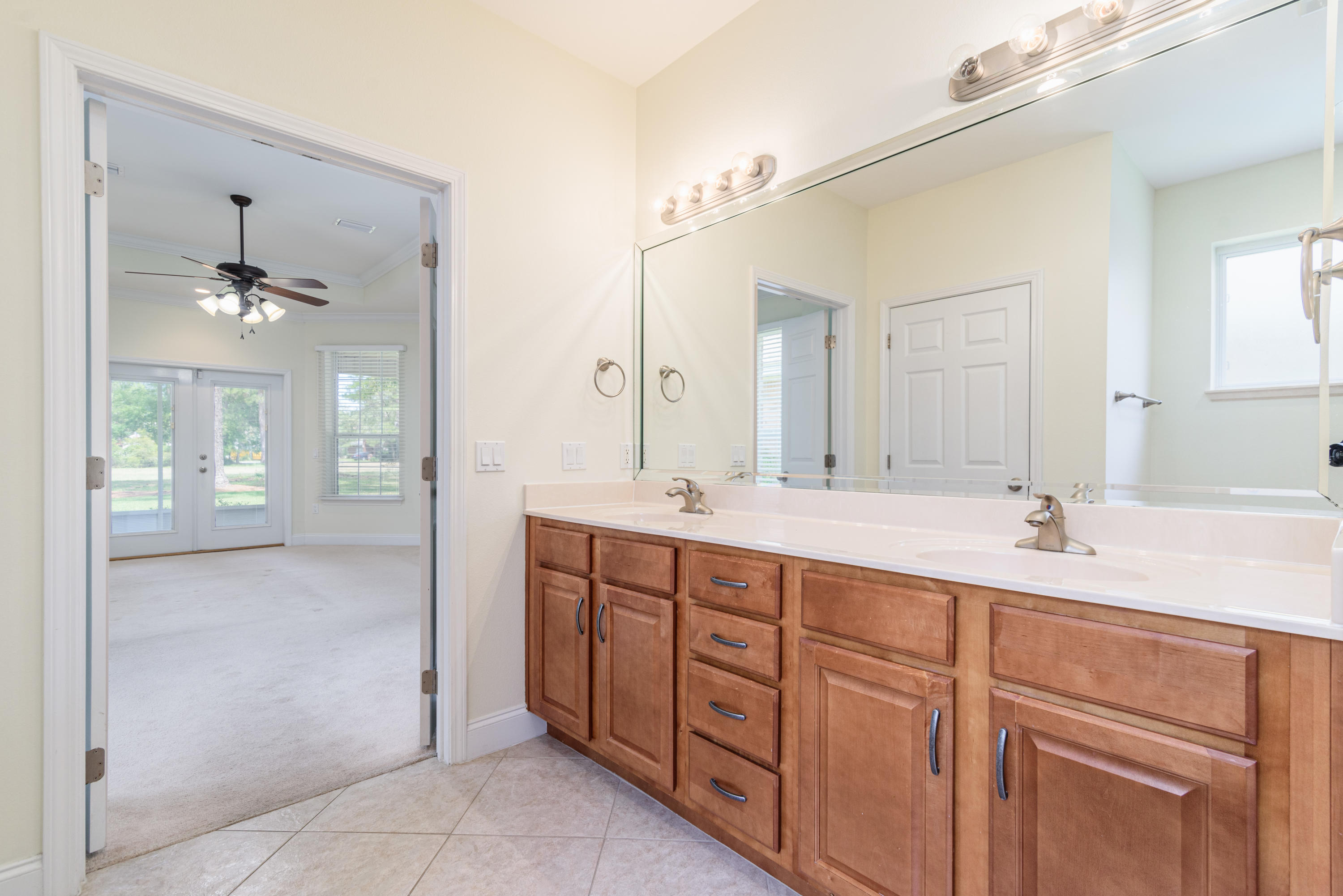 TURNBERRY PLACE - Residential