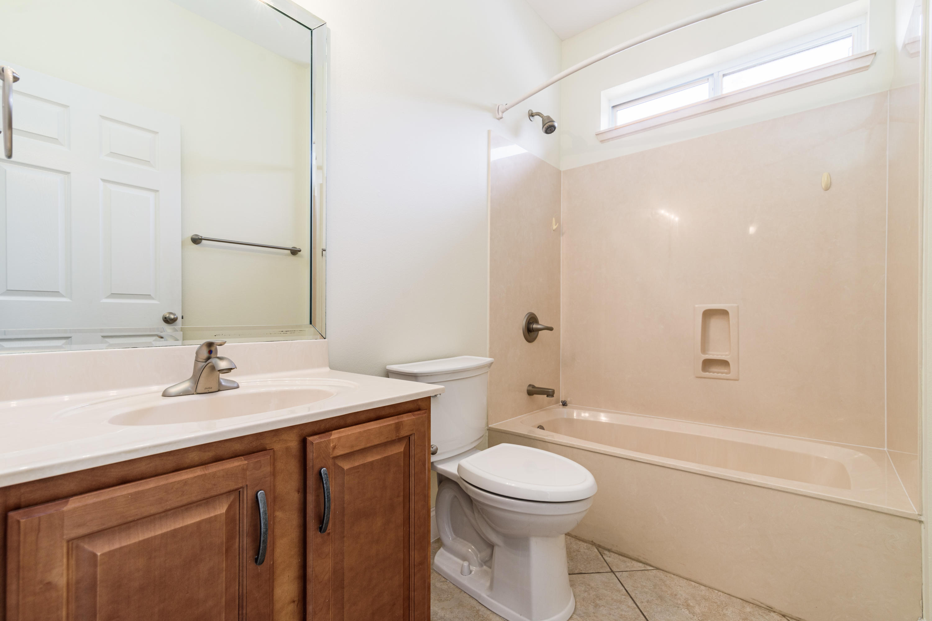 TURNBERRY PLACE - Residential