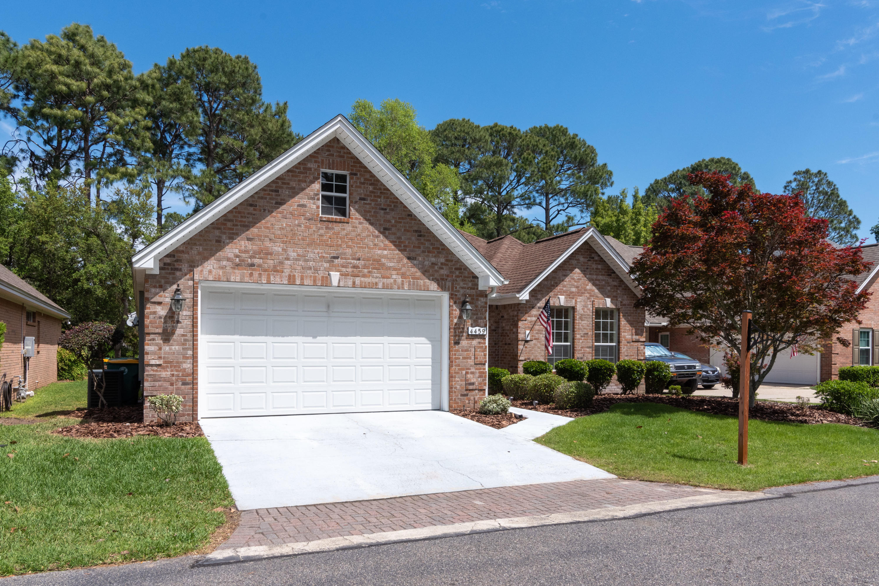 TURNBERRY PLACE - Residential