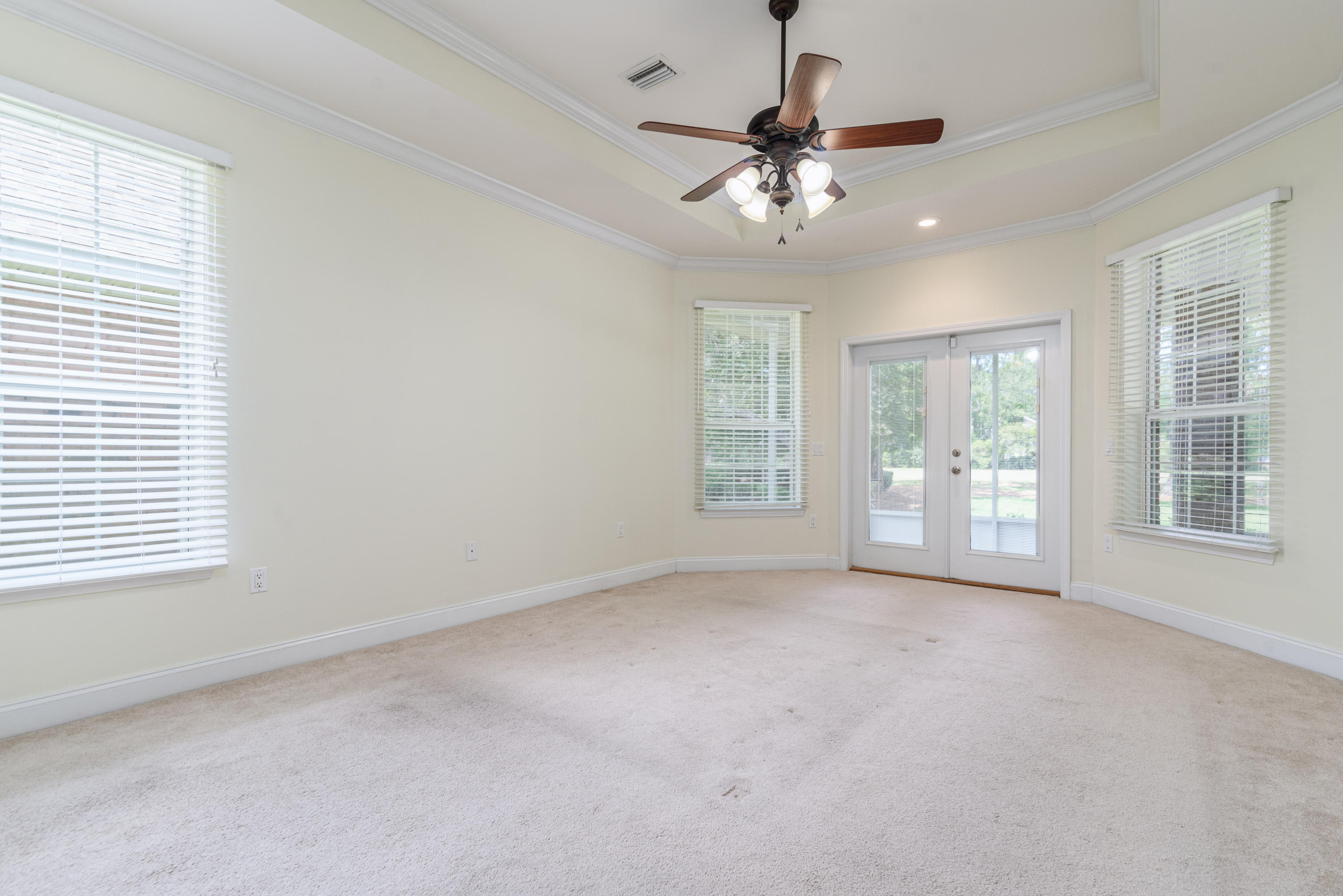 TURNBERRY PLACE - Residential