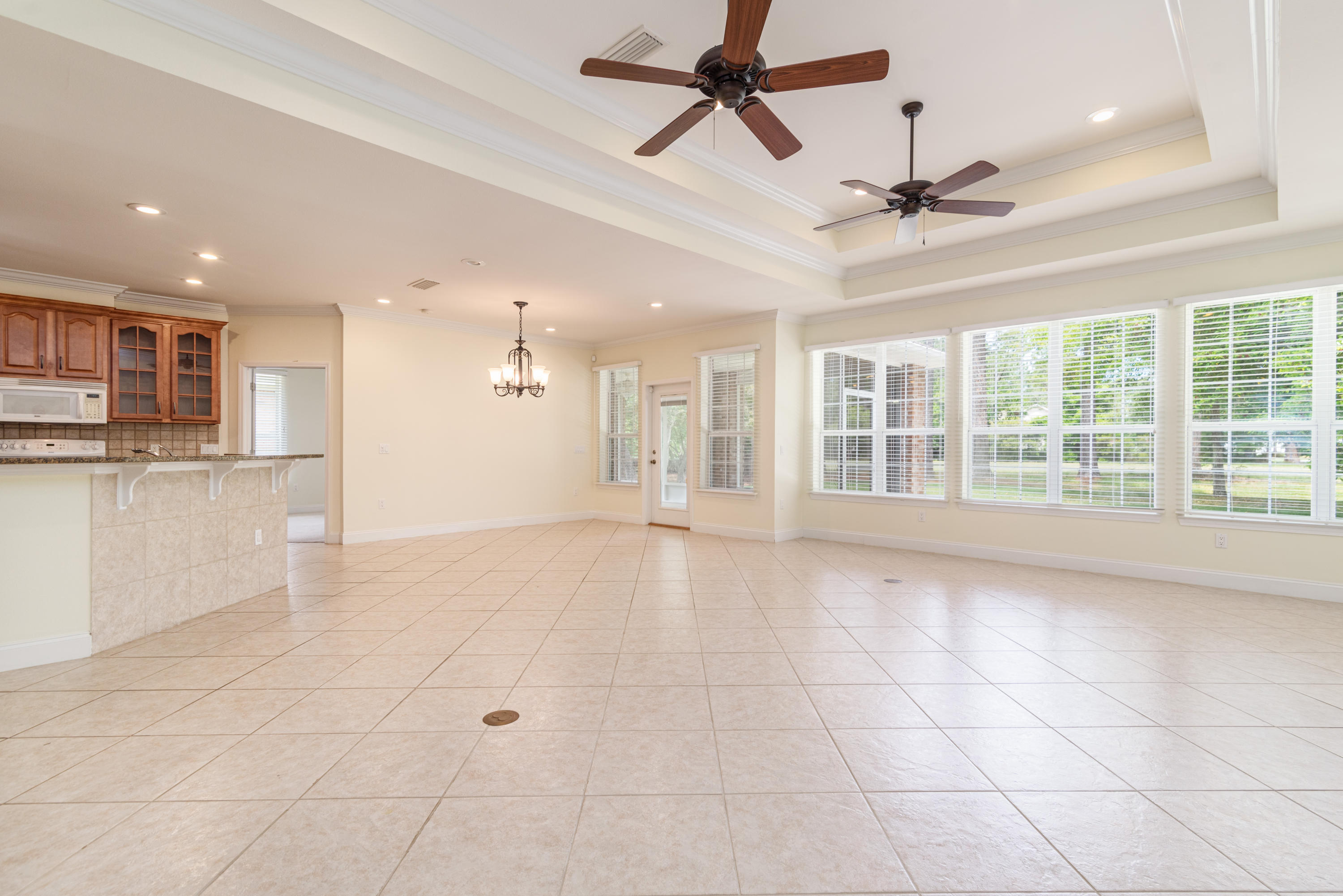 TURNBERRY PLACE - Residential