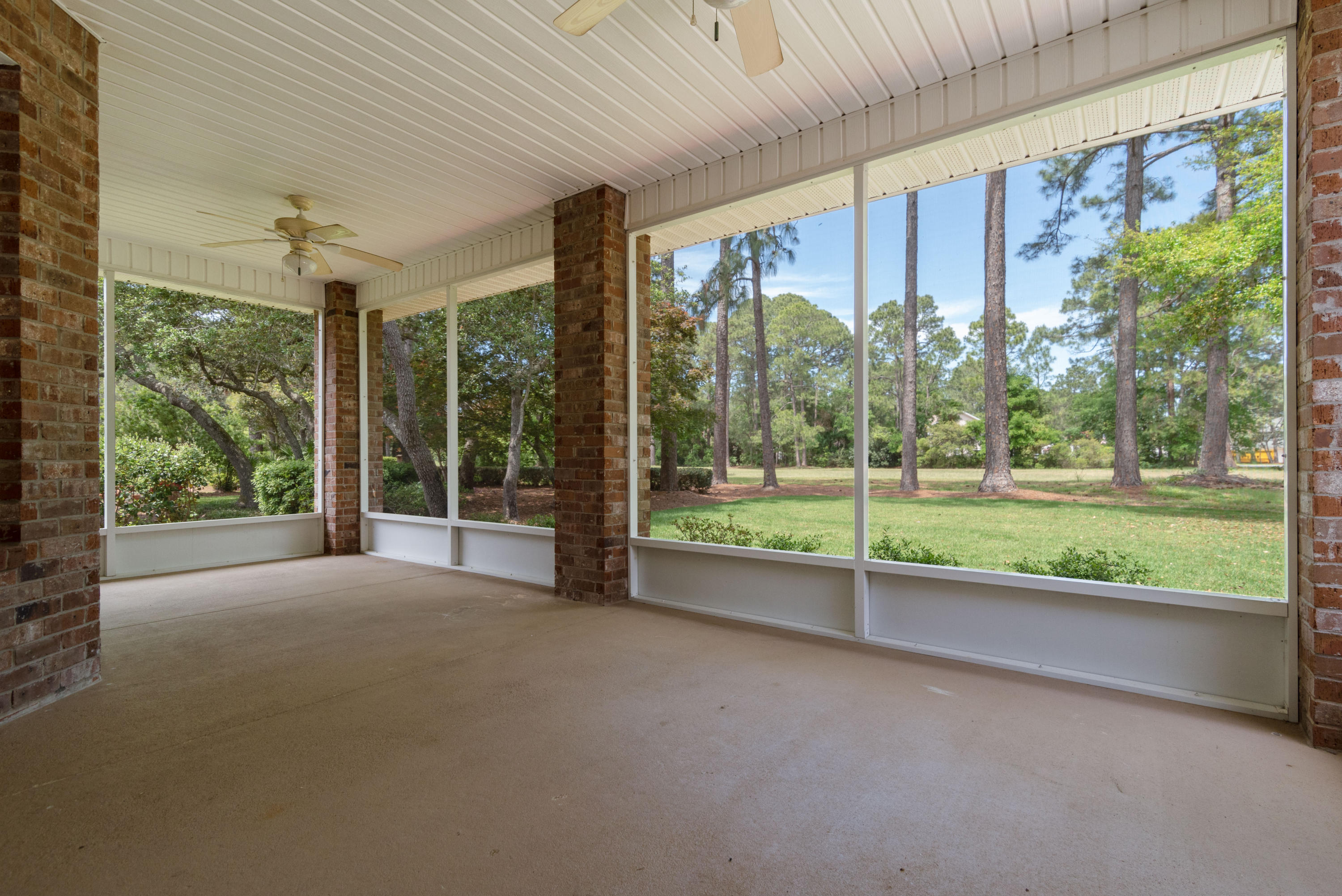 TURNBERRY PLACE - Residential