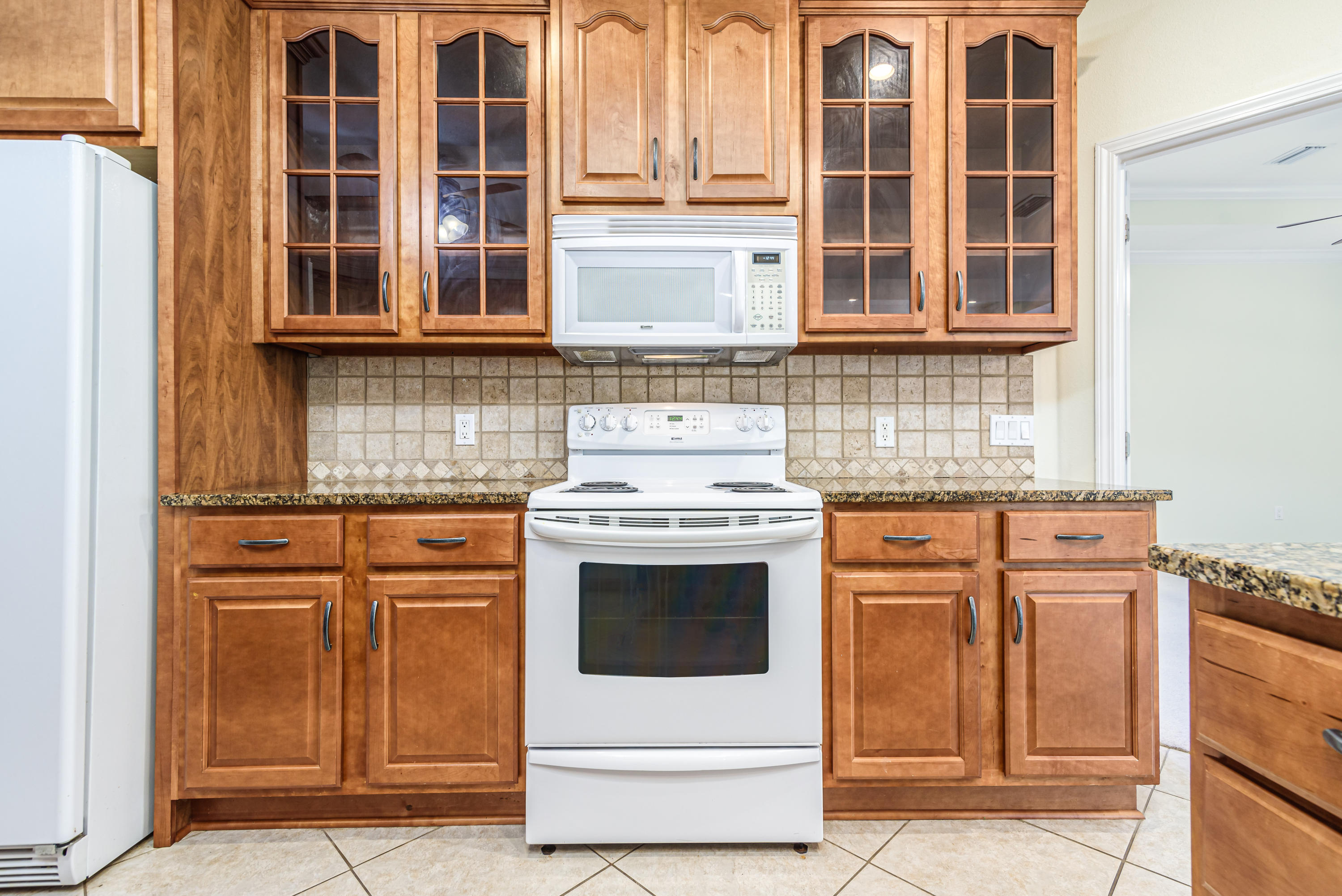 TURNBERRY PLACE - Residential