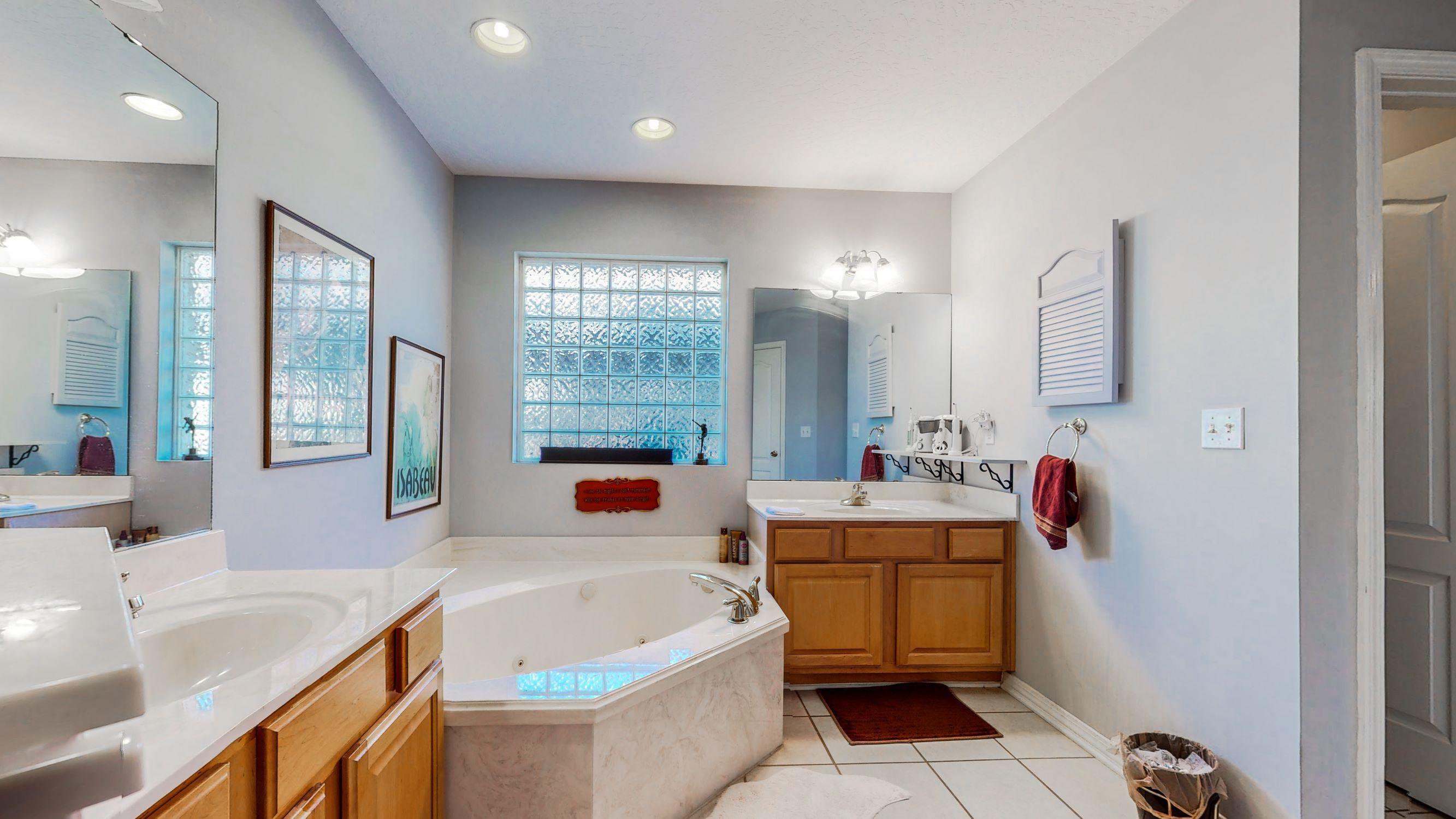 NORTH RIDGE CREEK S/D - Residential