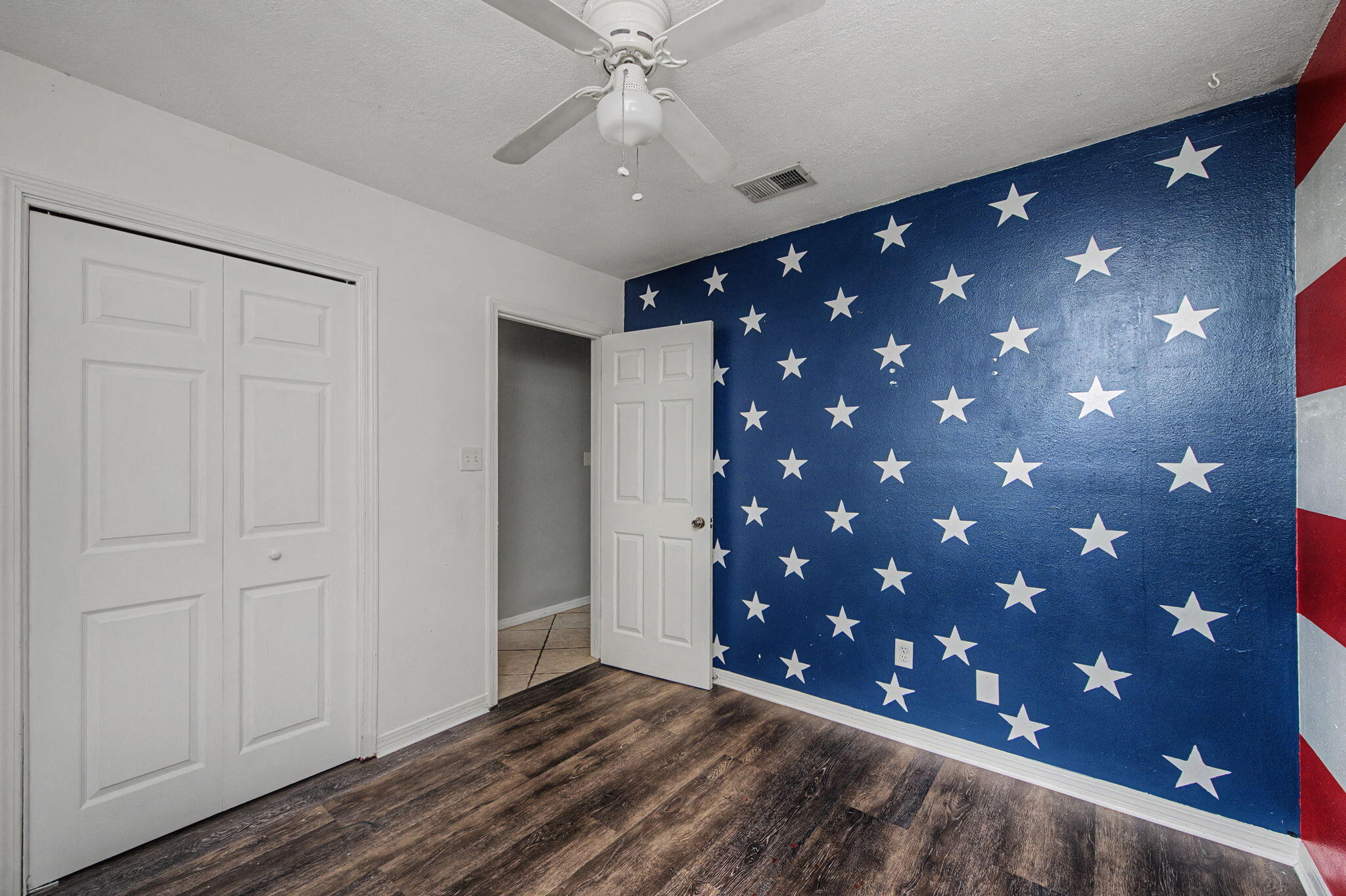 CARDINAL ESTATES - Residential