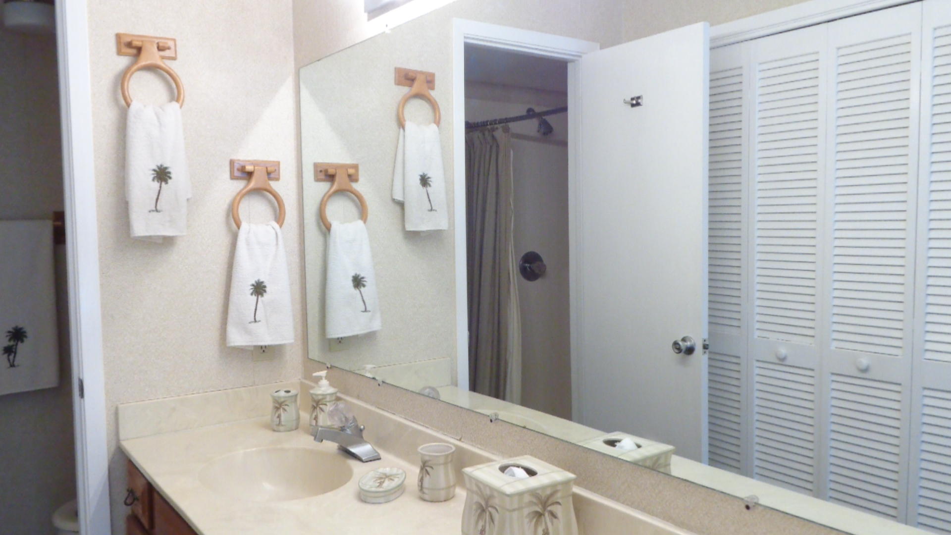 SEASCAPE CONDO FAIRWAYS AT - Residential