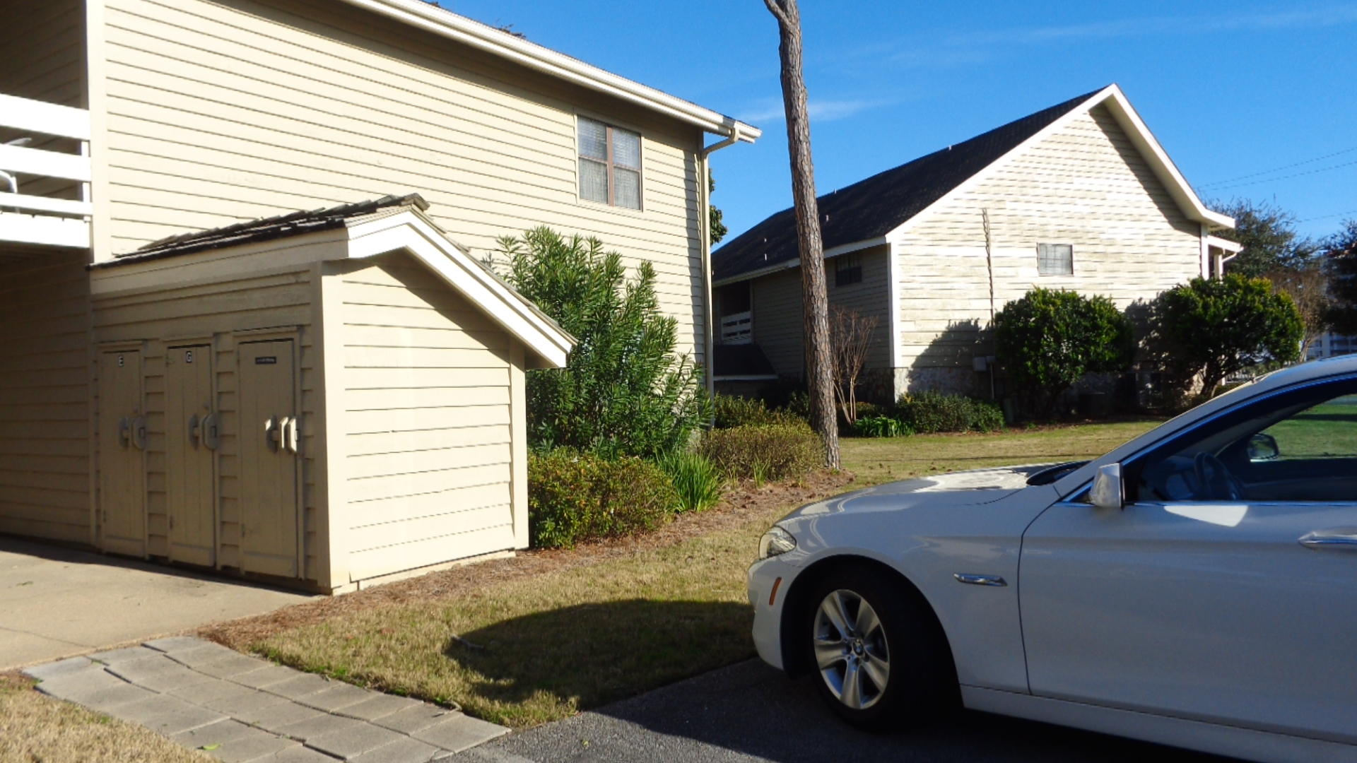 SEASCAPE CONDO FAIRWAYS AT - Residential