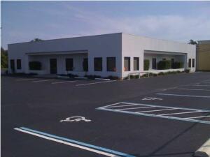 1200 SF vacant space on Lewis Turner, great location between Eglin AFB and Hurlburt AFB,