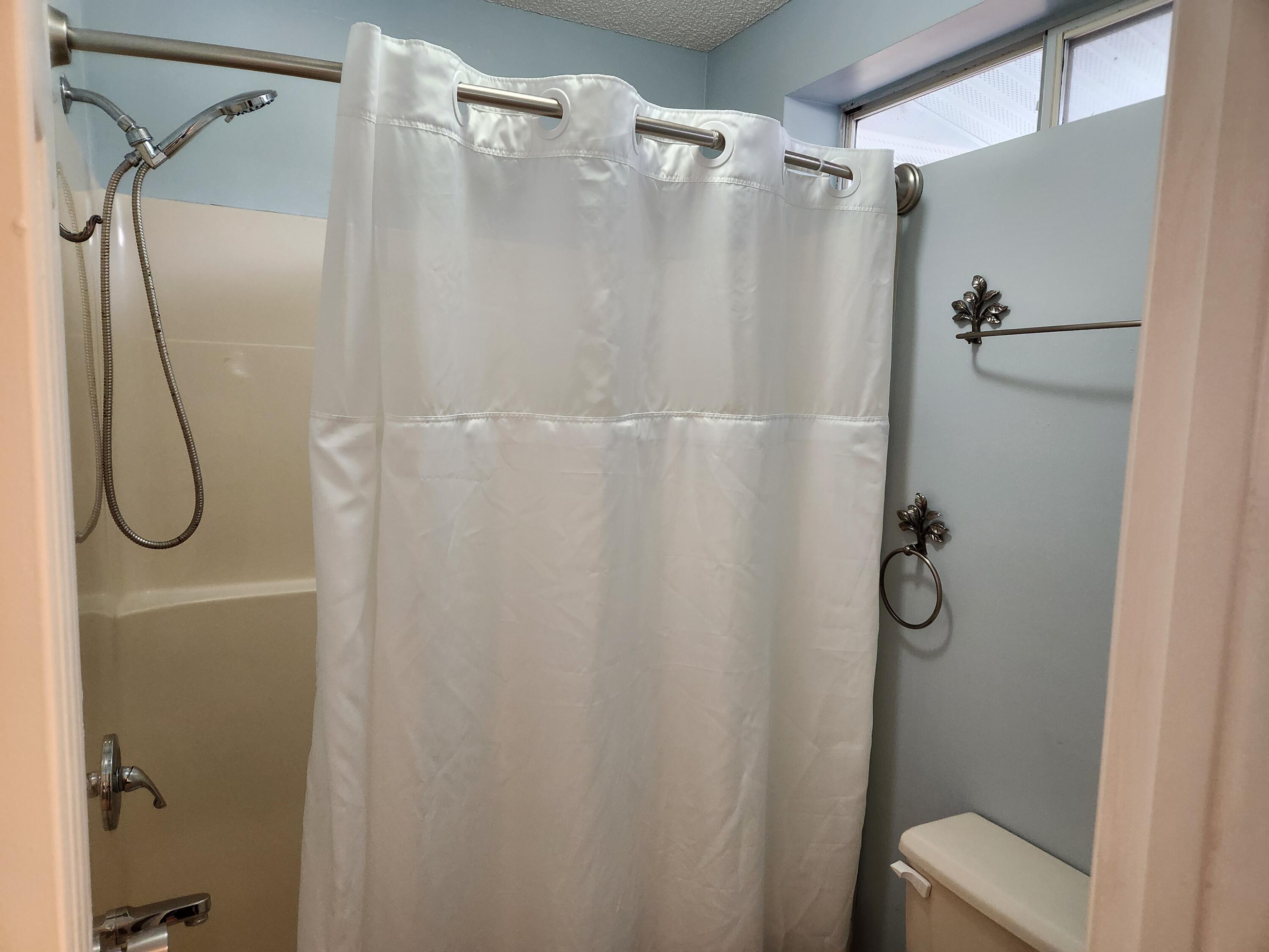 SOUTHFIELD - Residential