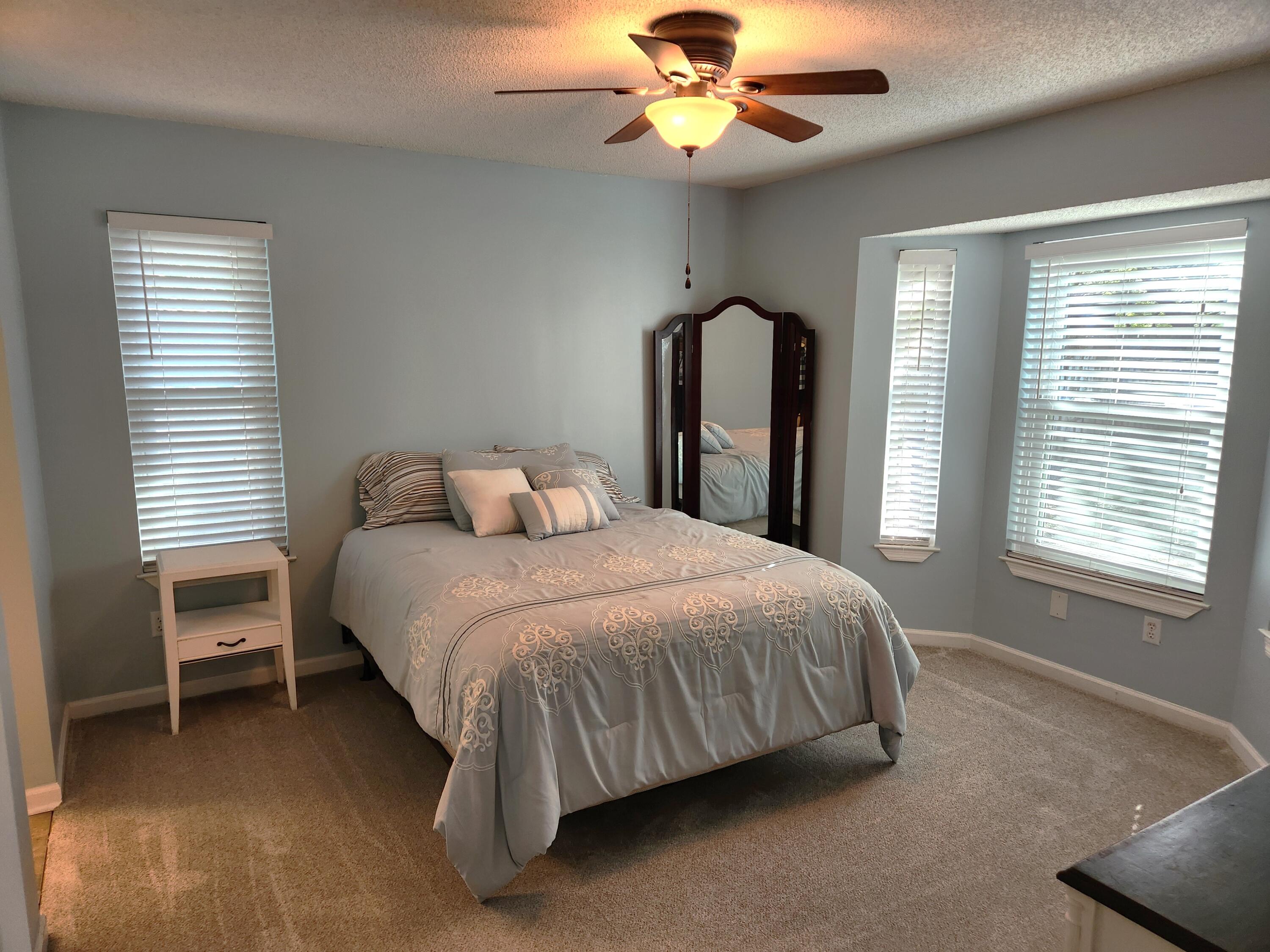 SOUTHFIELD - Residential