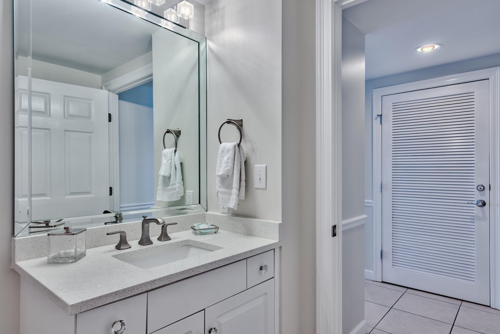 STERLING SHORES - Residential