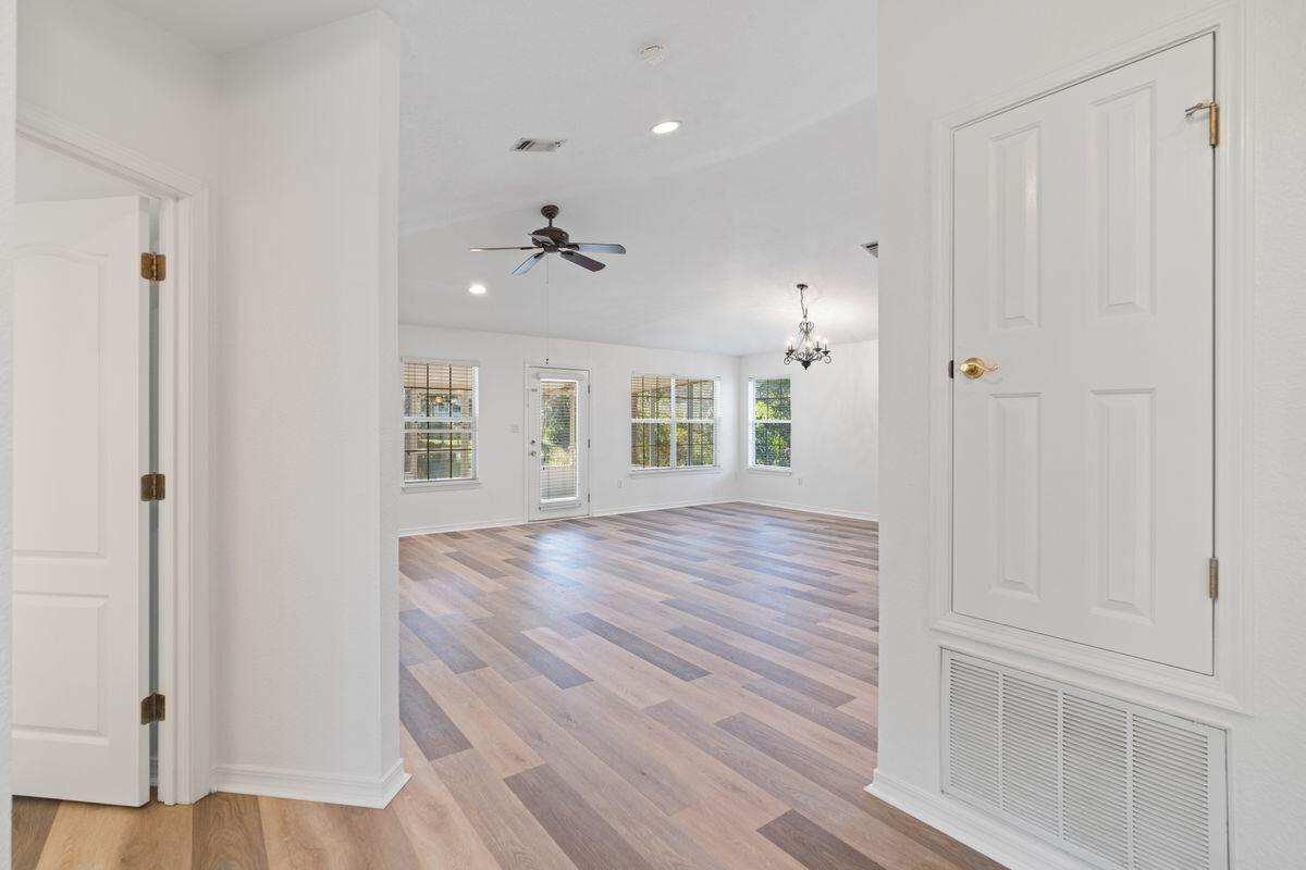 EMERALD LAKES PH 1 - Residential