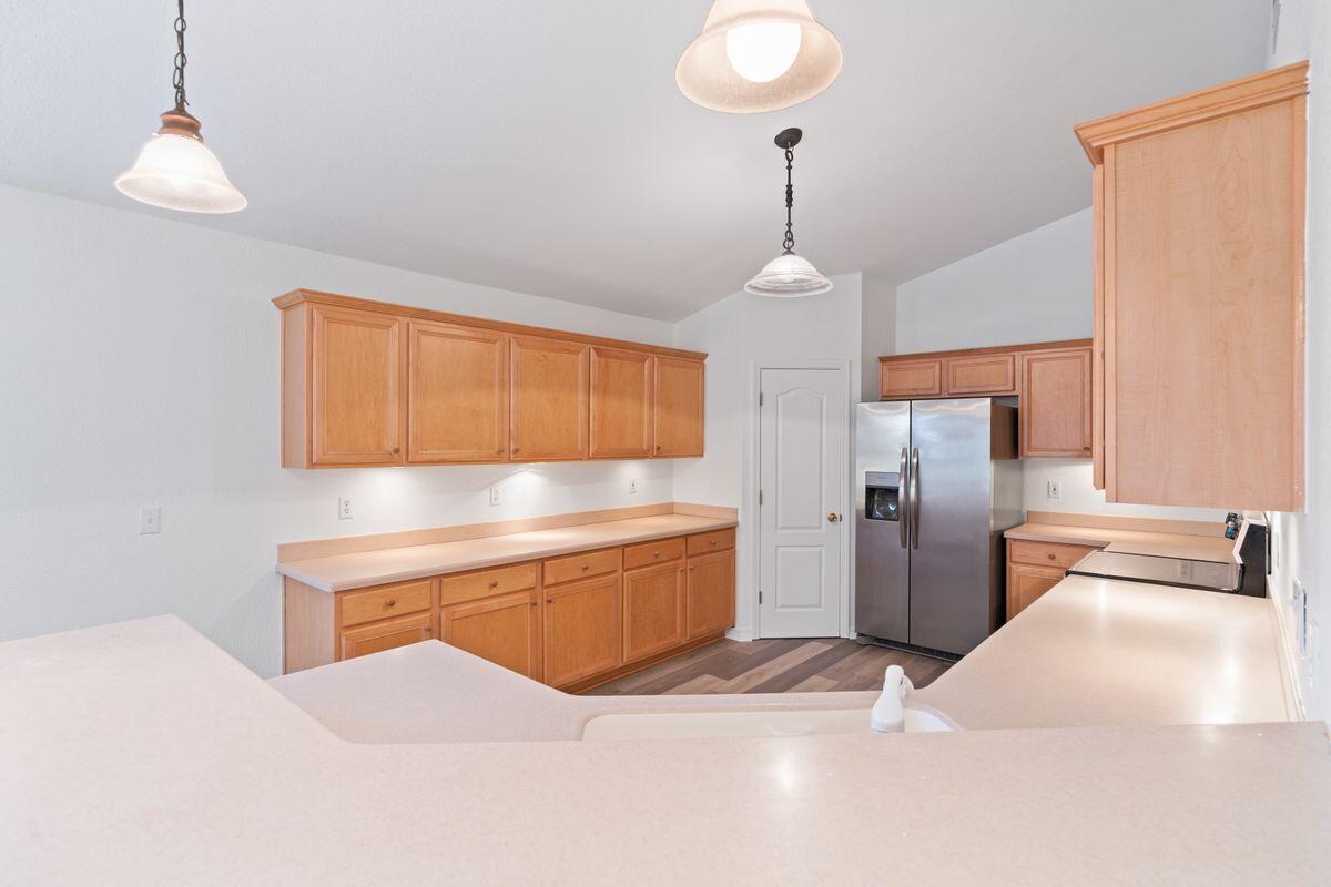 EMERALD LAKES PH 1 - Residential