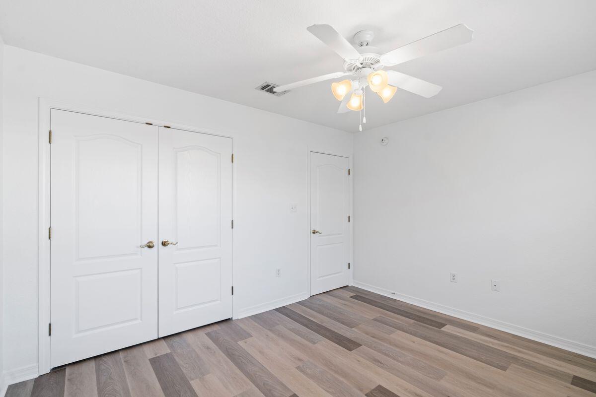 EMERALD LAKES PH 1 - Residential