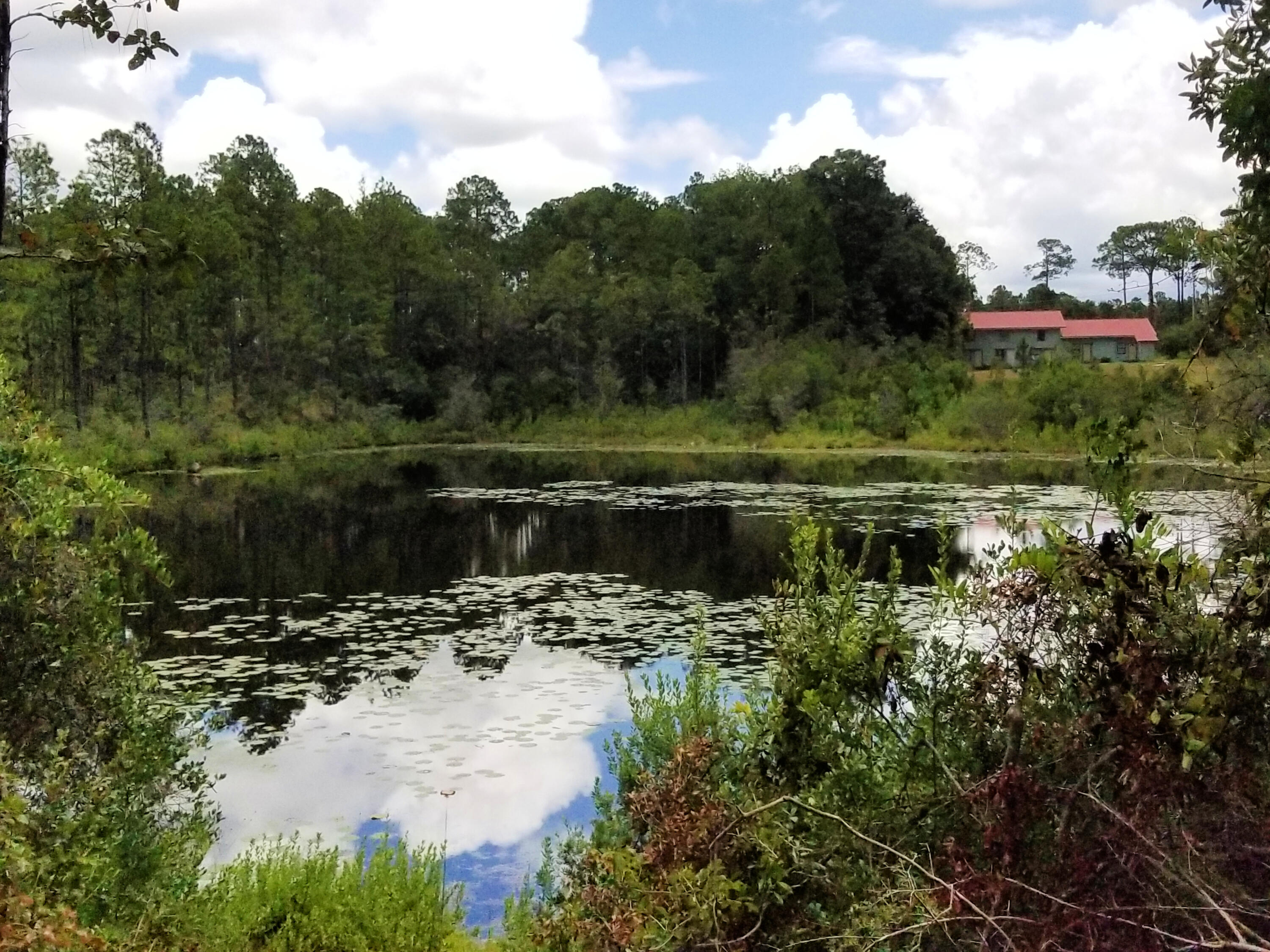 QUAIL RIDGE ESTATES LAKES - Land