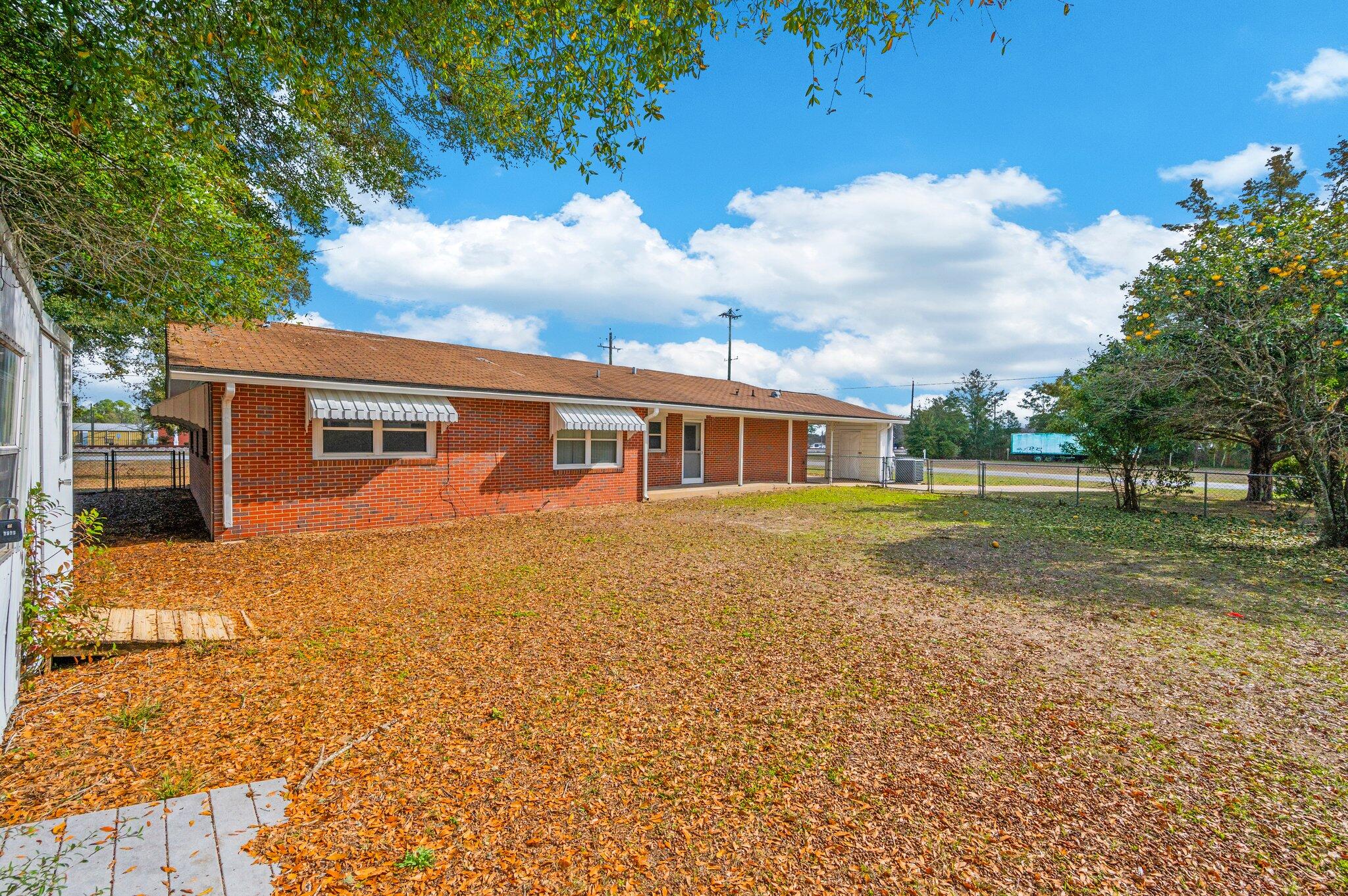 DEFUNIAK SPRINGS TOWN OF - Residential