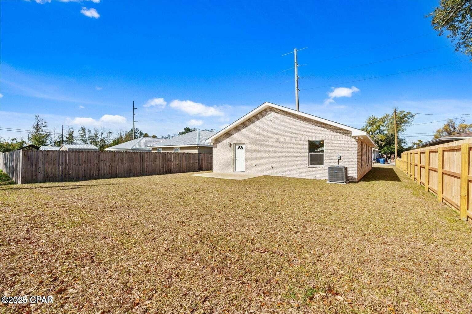 NO RECORDED SUBDIVISION - Residential Lease