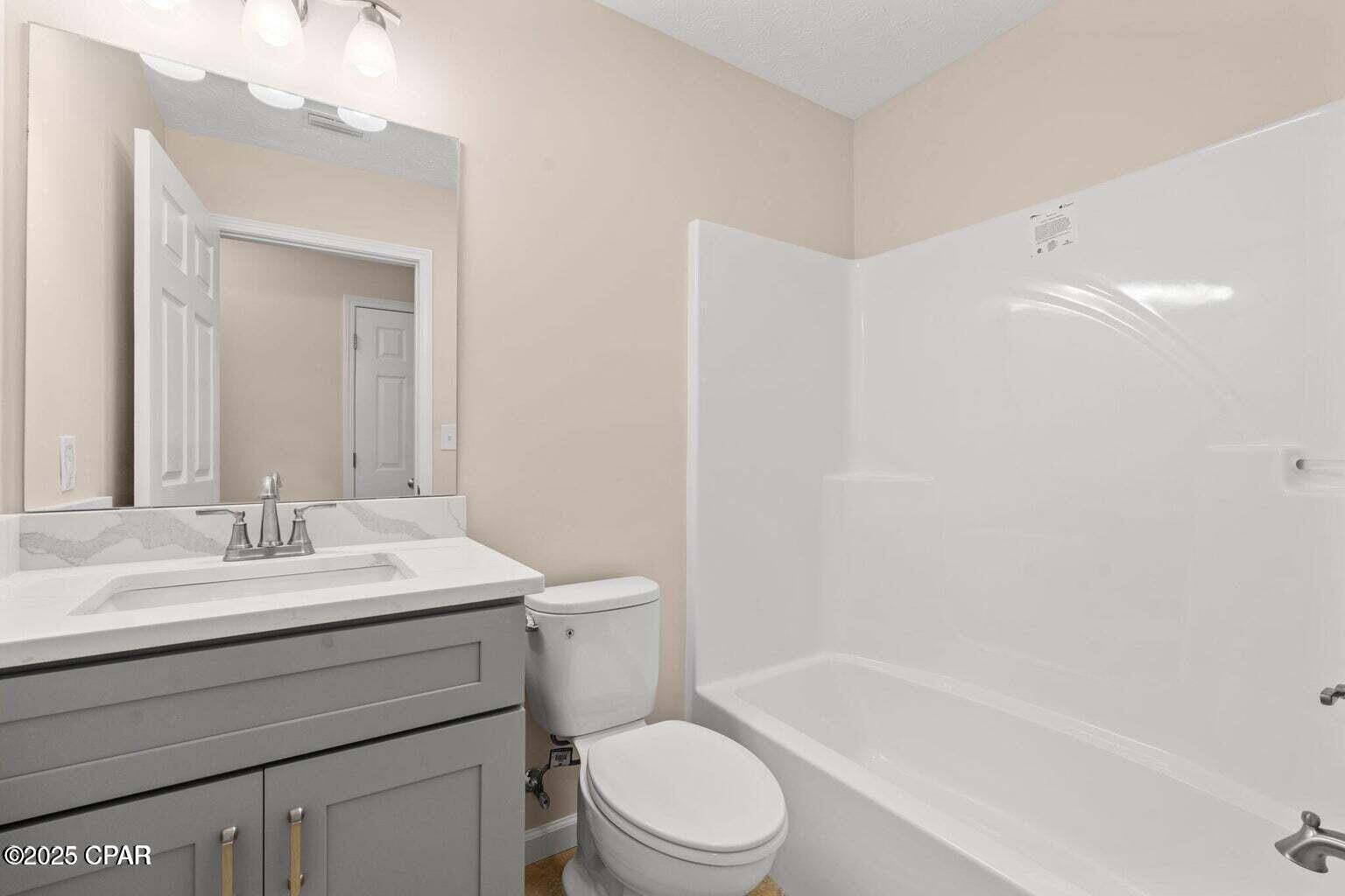 NO RECORDED SUBDIVISION - Residential Lease