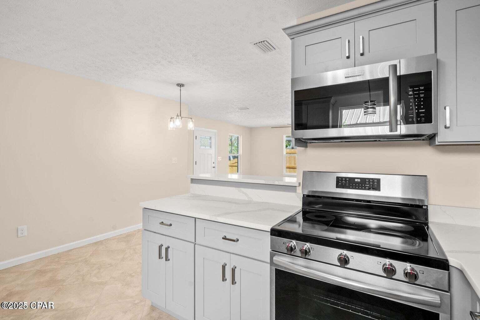 NO RECORDED SUBDIVISION - Residential Lease