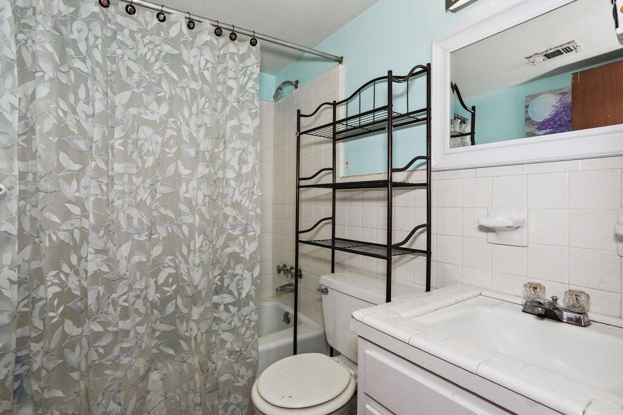 BAYSHORE PARK UNIT 3 - Residential