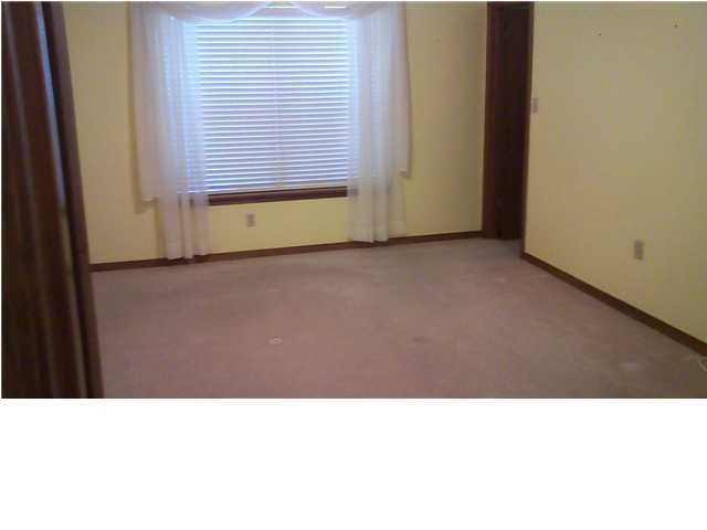 PINEVIEW HEIGHTS S/D - Residential Lease