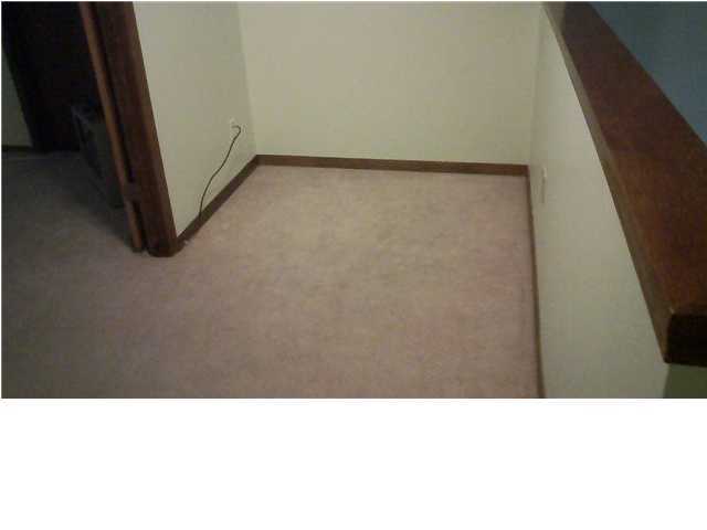 PINEVIEW HEIGHTS S/D - Residential Lease