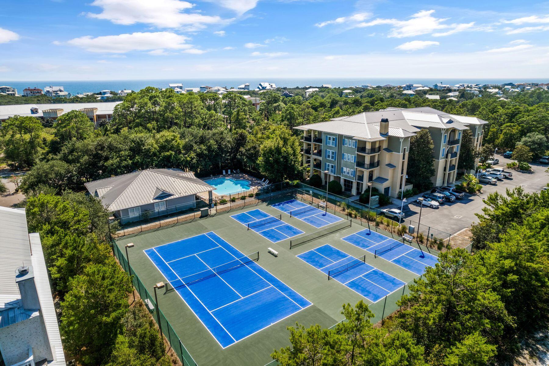 THE PRESERVE AT GRAYTON BEACH - Residential