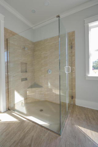 PARADISE COVE - Residential