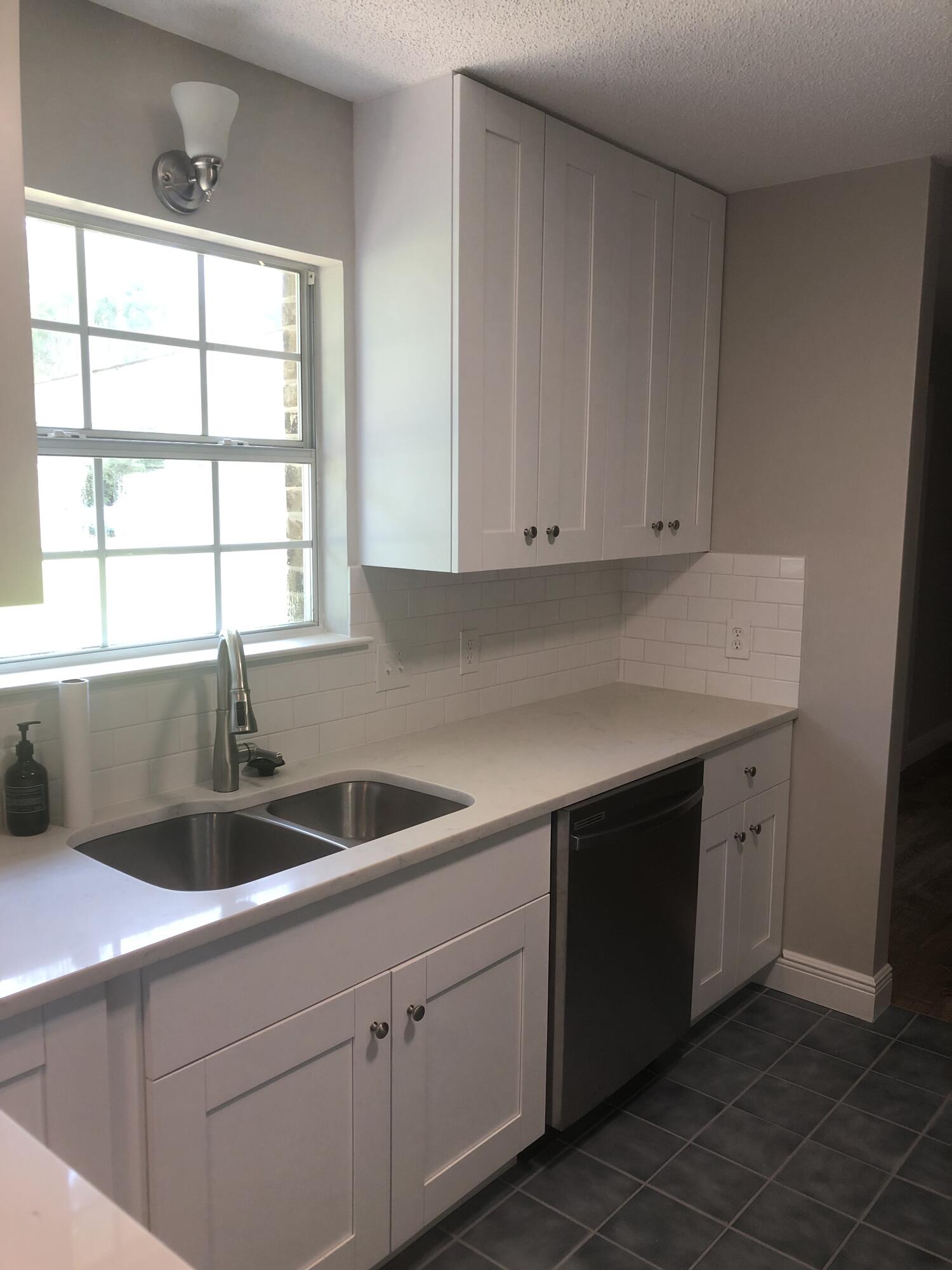 HOLLEY BY THE SEA, 1ST ADD - Residential Lease