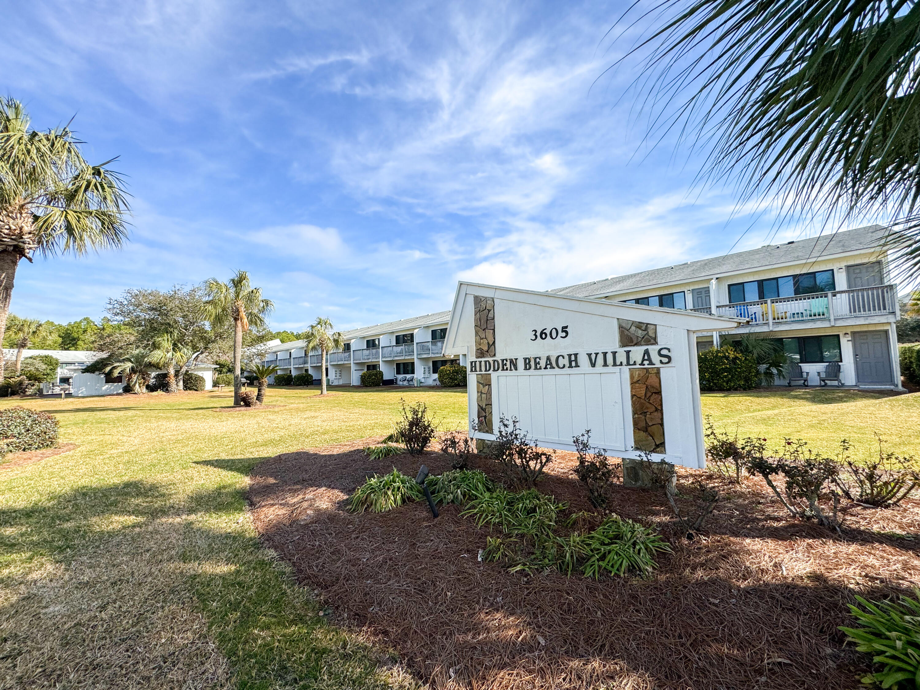 HIDDEN BEACH VILLAS CONDO - Residential