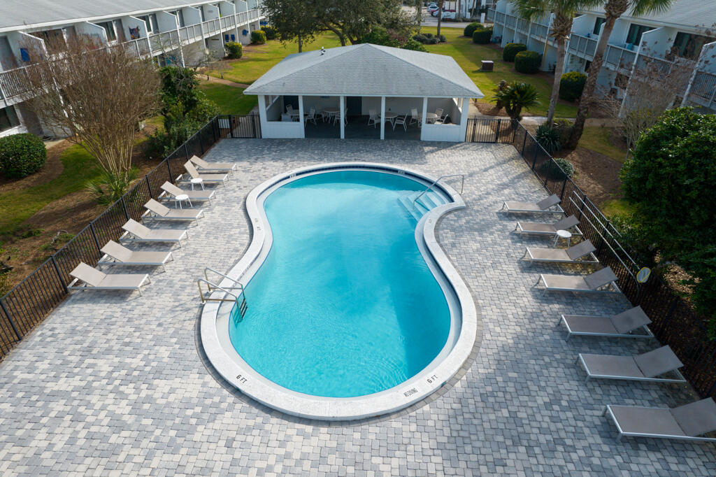 HIDDEN BEACH VILLAS CONDO - Residential