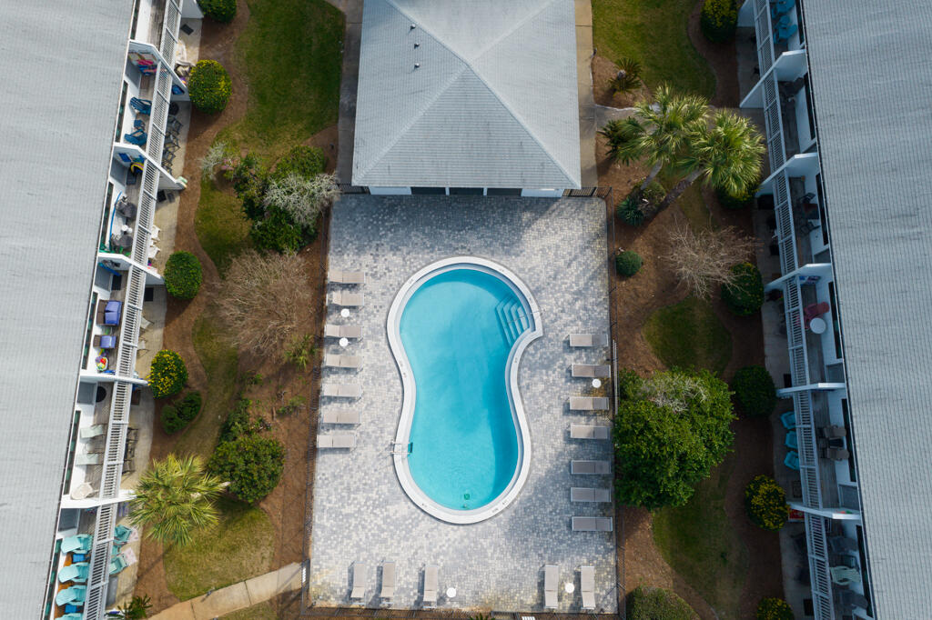 HIDDEN BEACH VILLAS CONDO - Residential