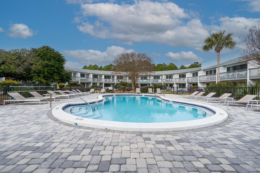 HIDDEN BEACH VILLAS CONDO - Residential