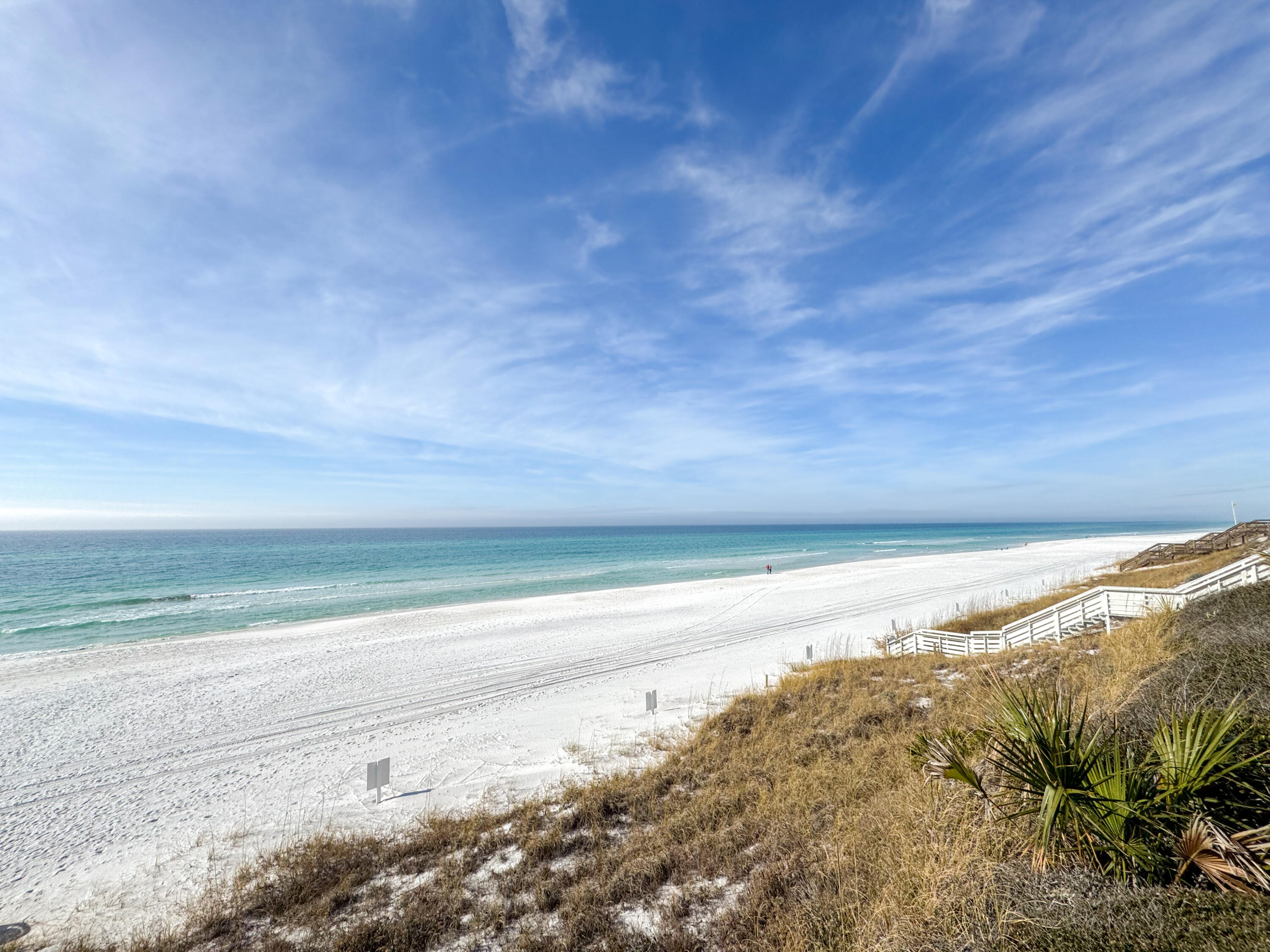 HIDDEN BEACH VILLAS CONDO - Residential