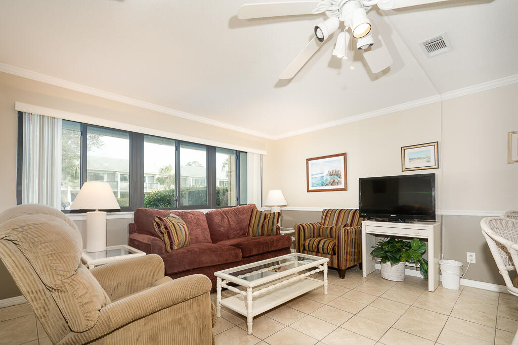 HIDDEN BEACH VILLAS CONDO - Residential