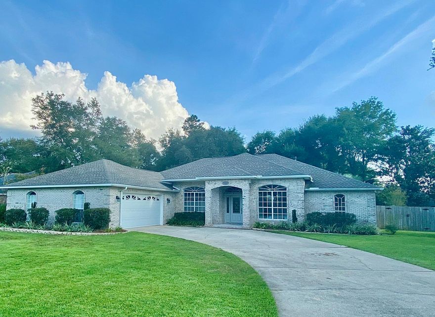 UPDATES GALORE!!!  Welcome to this MOVE-IN ready POOL home in Rocky Bayou Country Club Estates!  Don't wait...it won't last!  This beautiful home offers brand new stainless steel appliances, new vinyl plank floors, newly painted interior, ENCLOSED gunite pool, 4 year old  roof, oversized garage, brand new kitchen backsplash, and a large, mature-landscaped yard!!!  A perfect home for entertaining and enjoying the very peaceful backyard.  Rocky Bayou CC Estates has easy access to Rocky Bayou Golf Club, with the cart path just a few feet away from the home's front door, for club members to use.  This home is nestled in a well-established community with low HOA dues and is  zoned to award-winning public schools and an easy commute to Eglin & Hurlburt.