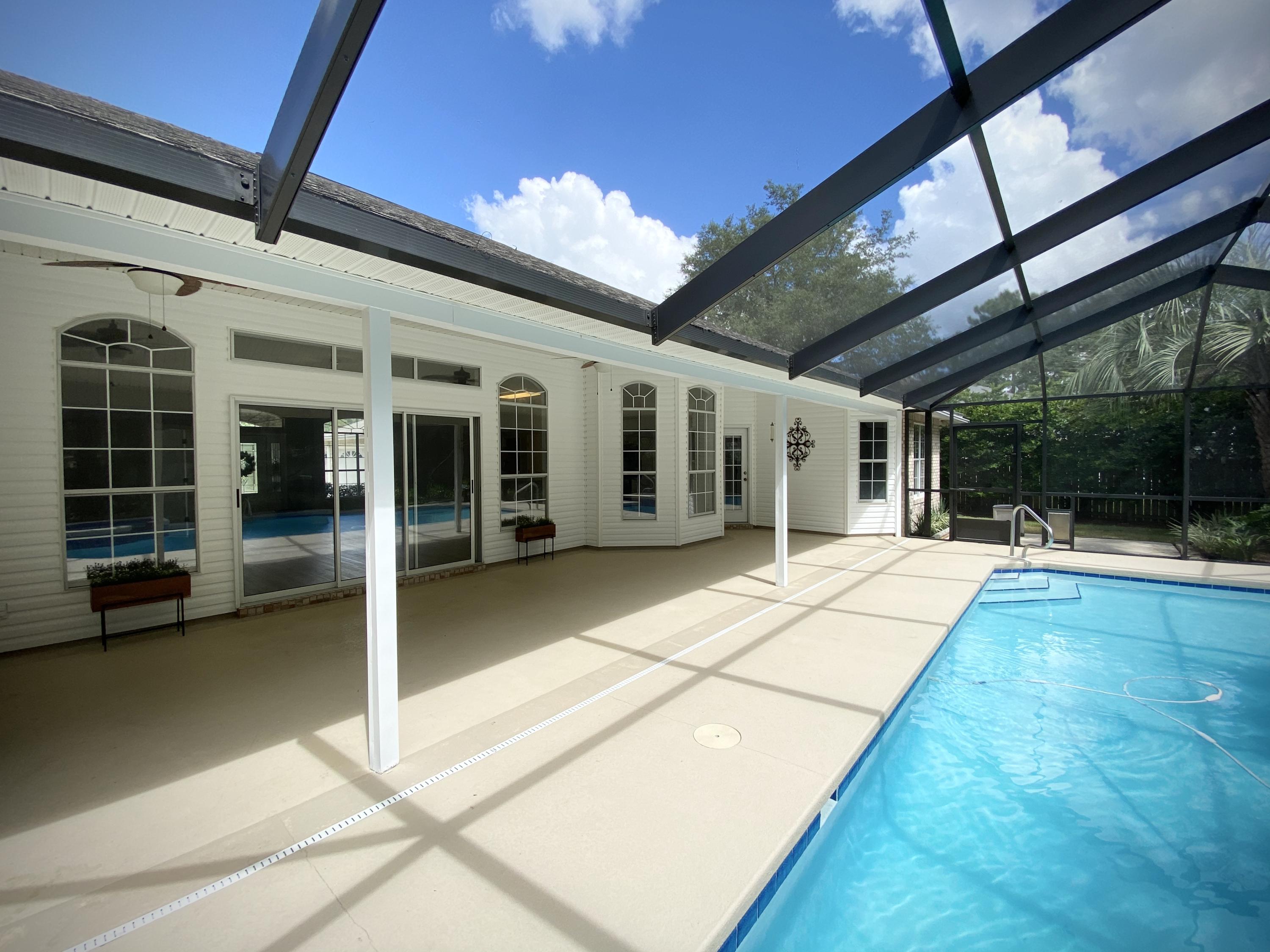 ROCKY BAYOU COUNTRY CLUB ESTATES 10 - Residential