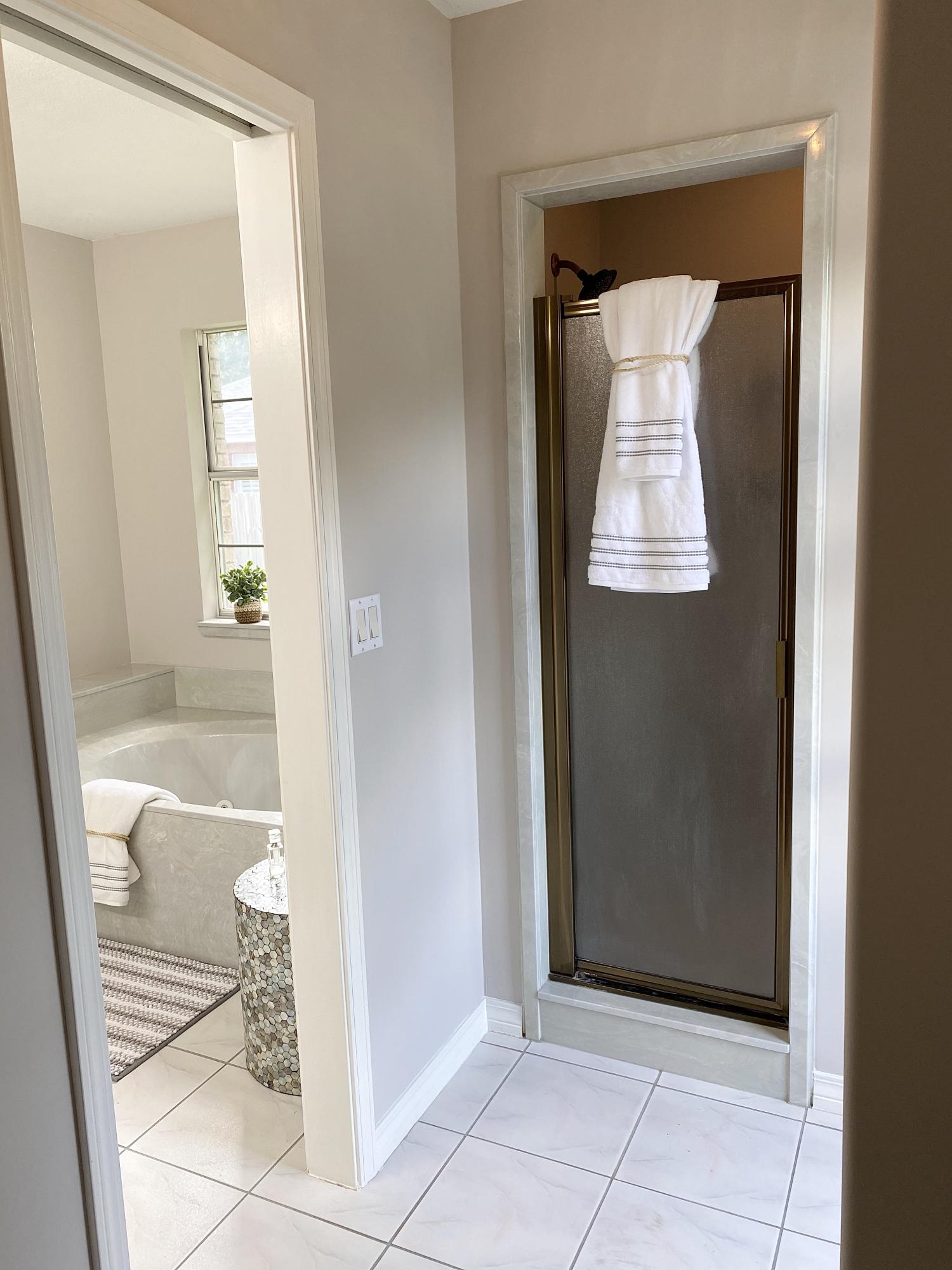 ROCKY BAYOU COUNTRY CLUB ESTATES 10 - Residential