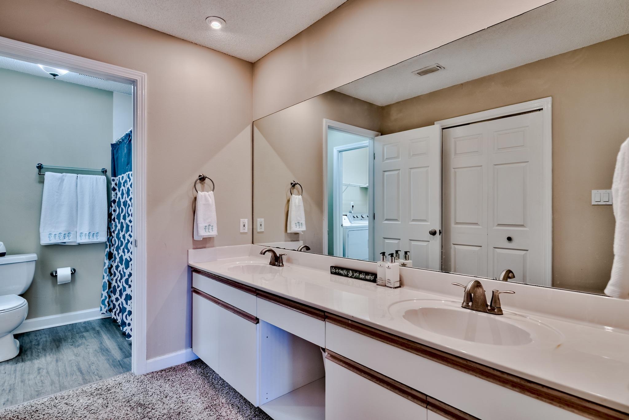 DURANGO WINDS T/H - Residential