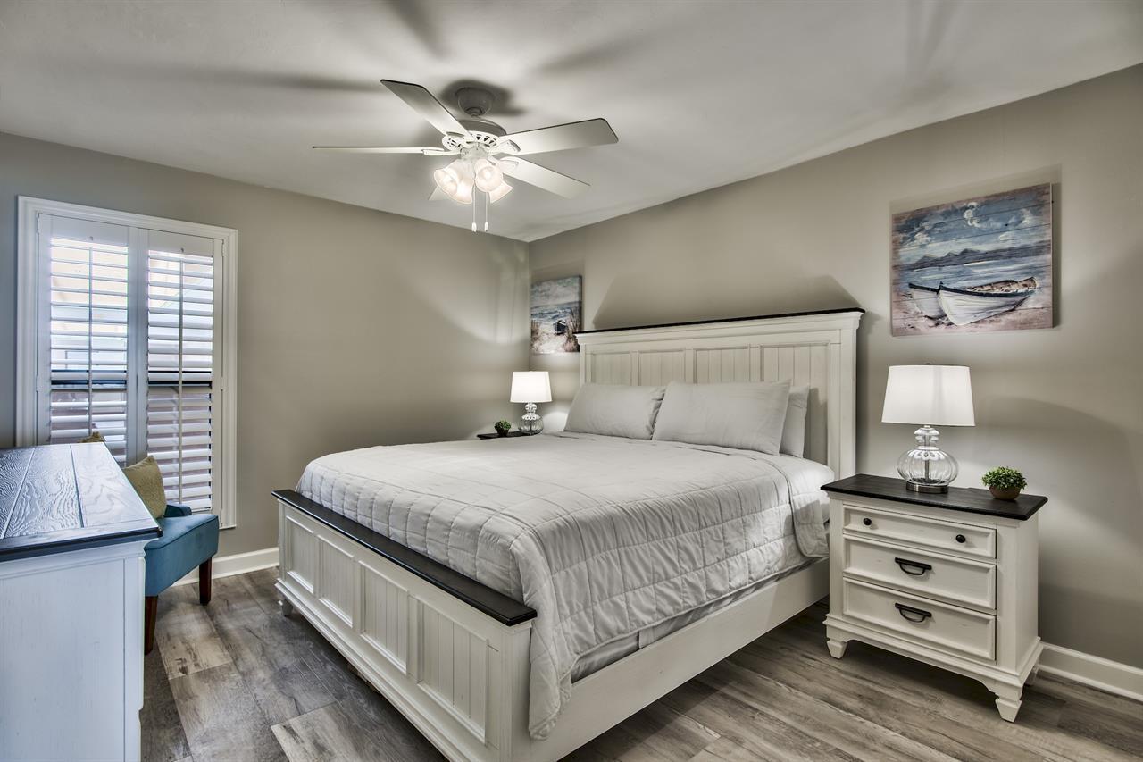 Jetty East Condominium - Residential